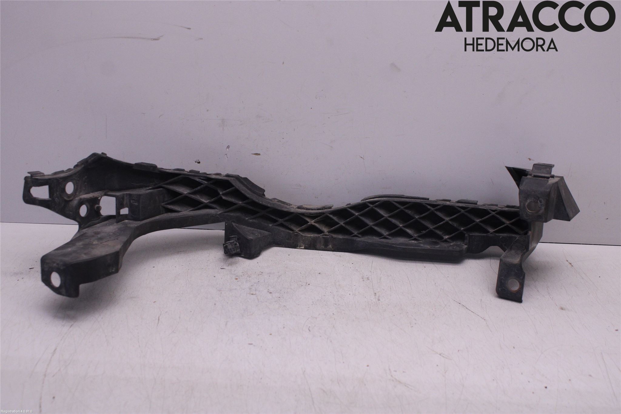 Subaru OUTBACK   07-09 Stötfångarfäste Fram Vä