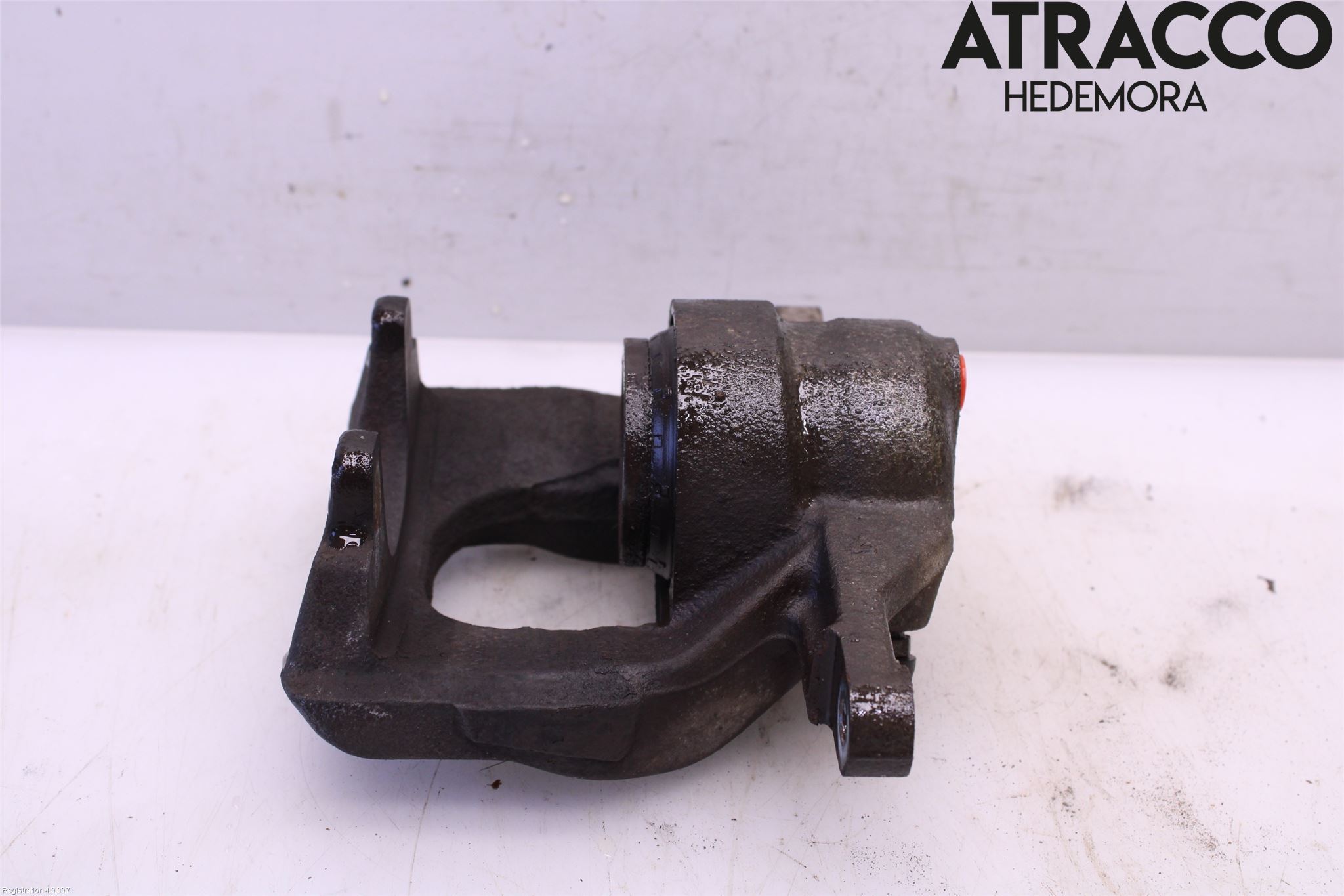 Toyota AVENSIS 16-18 Bromsok Fram Höger