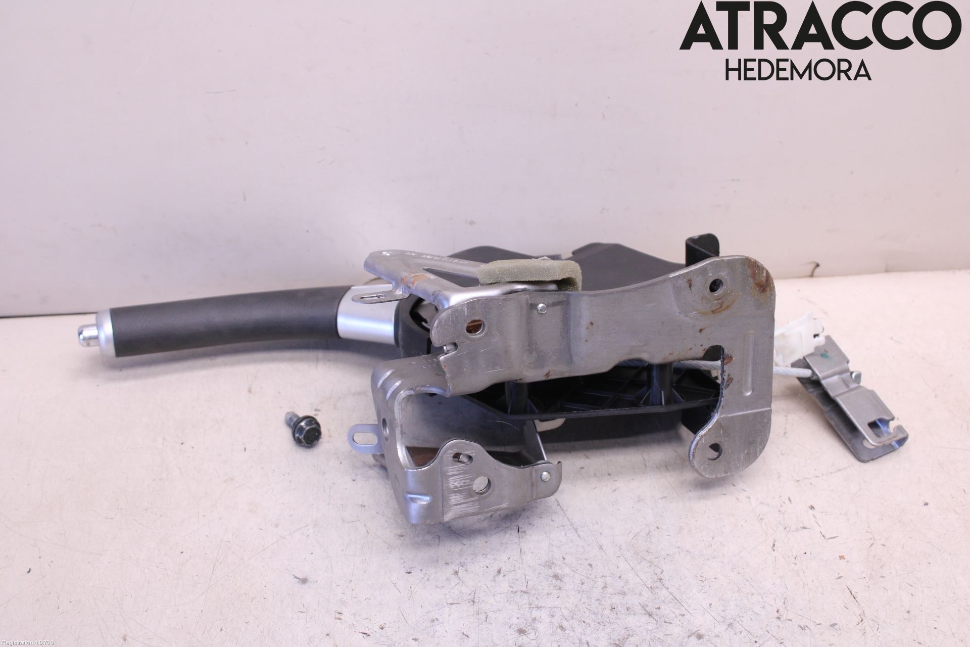 Toyota AURIS 10-12 Handbromsspak