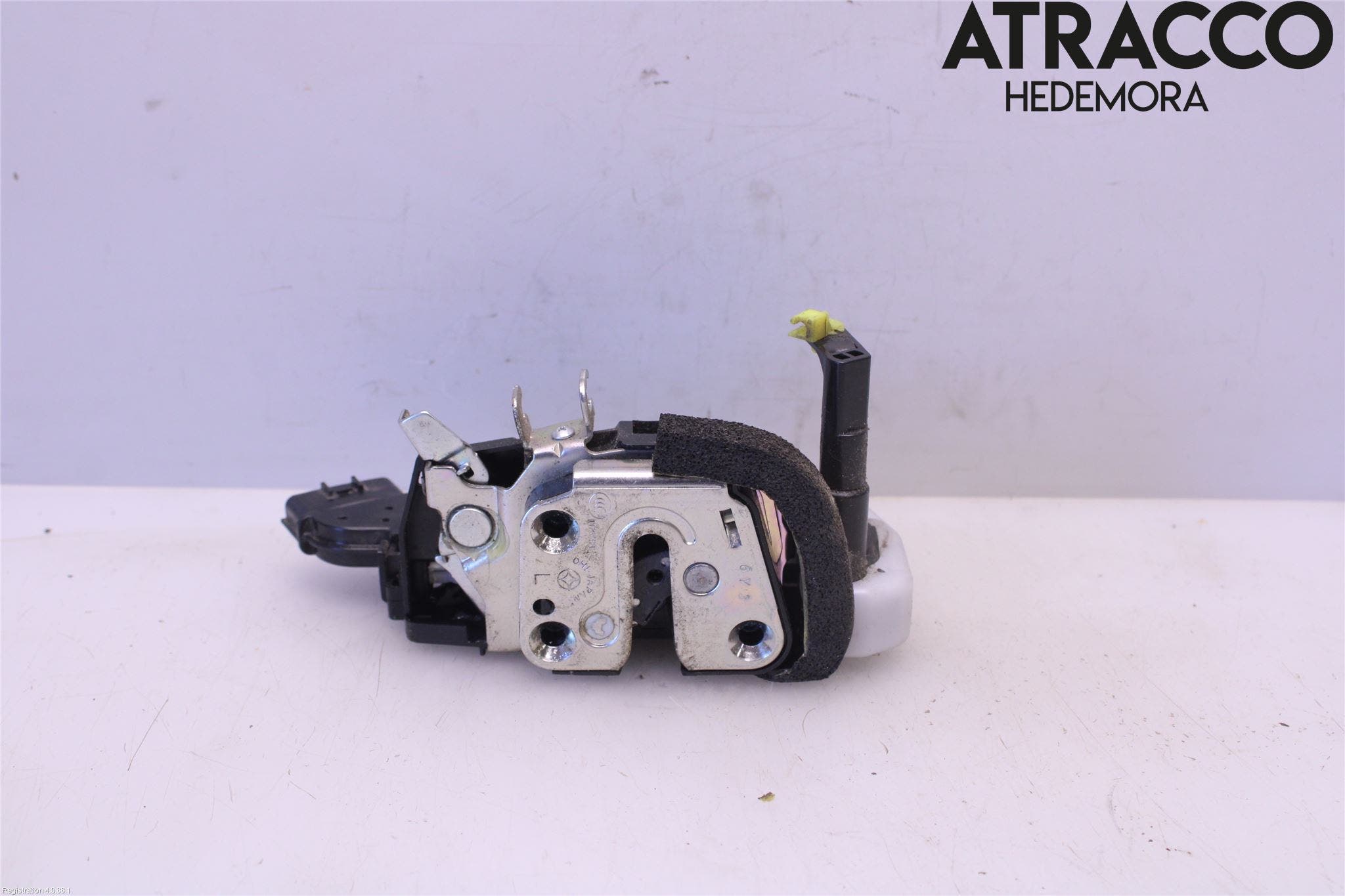 Nissan X-TRAIL 14-21 Låskista-Dörrlås