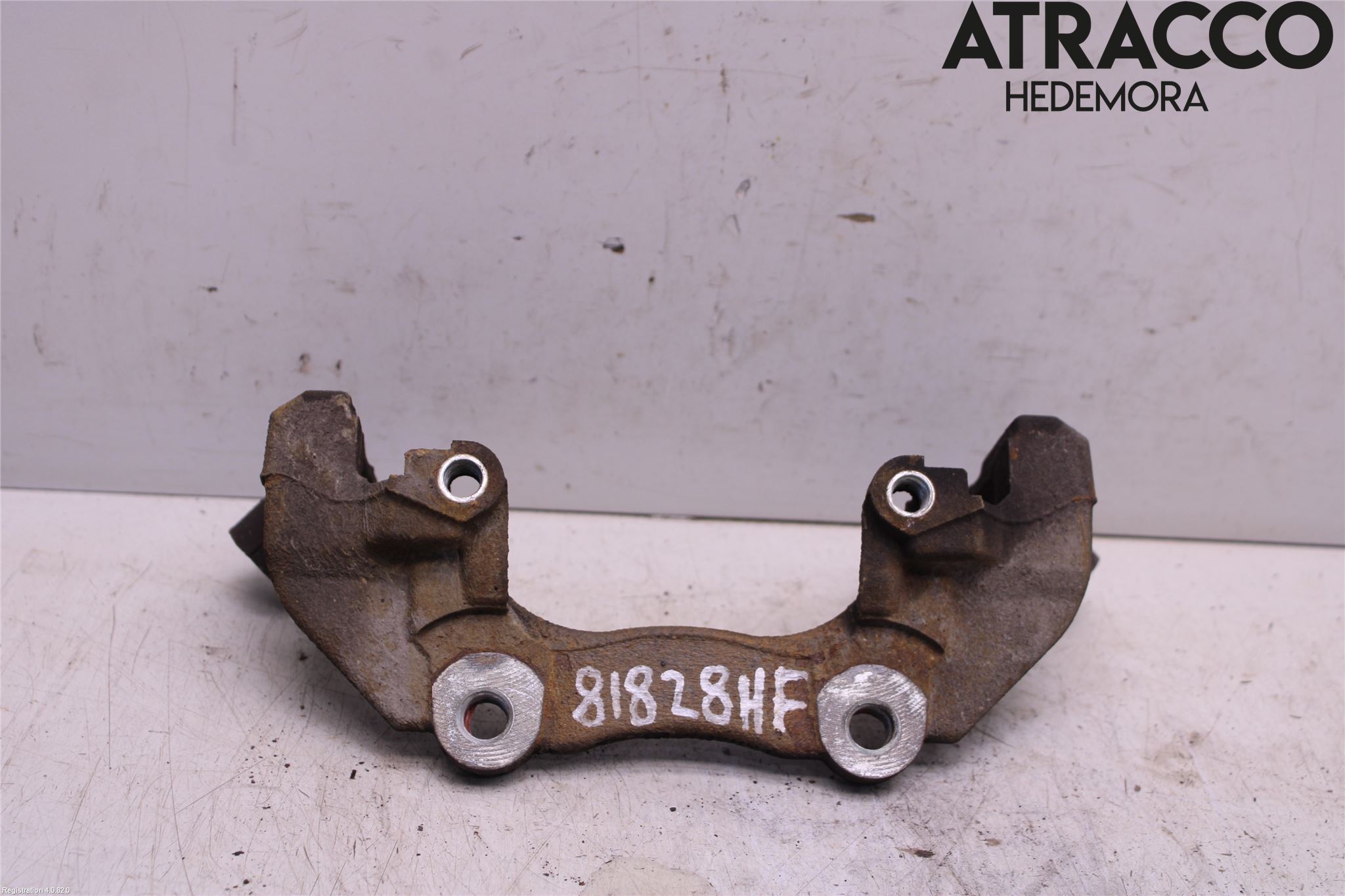 Ford ECOSPORT 17- Bromsokshållare