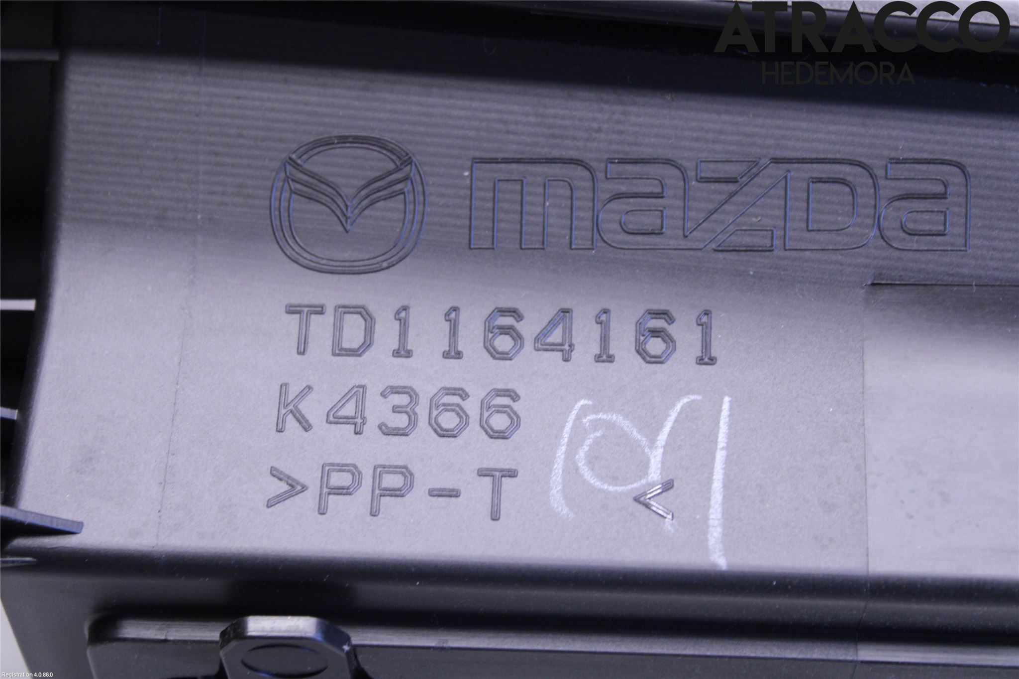 Mazda CX-9 Handskfack