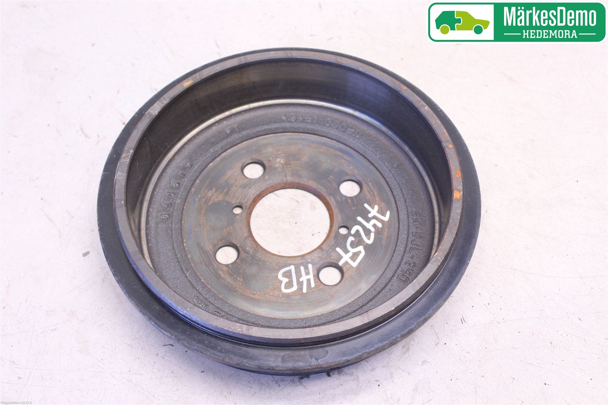 Toyota YARIS XP130 15-20 Bromstrumma Bak