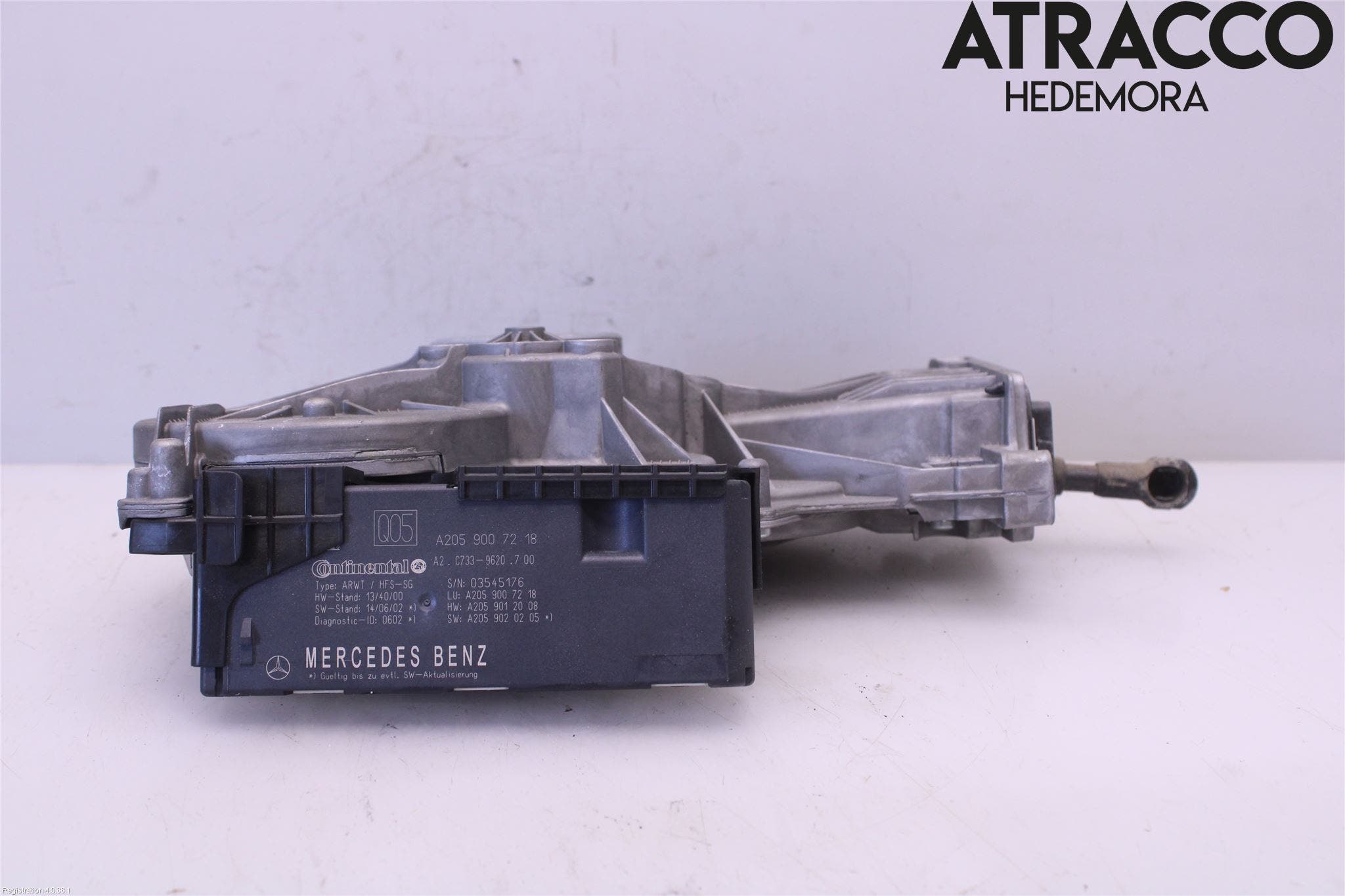 Mercedes-Benz MB C-KLASS (W205) 14-21 Bakluckeöppnare Automatisk