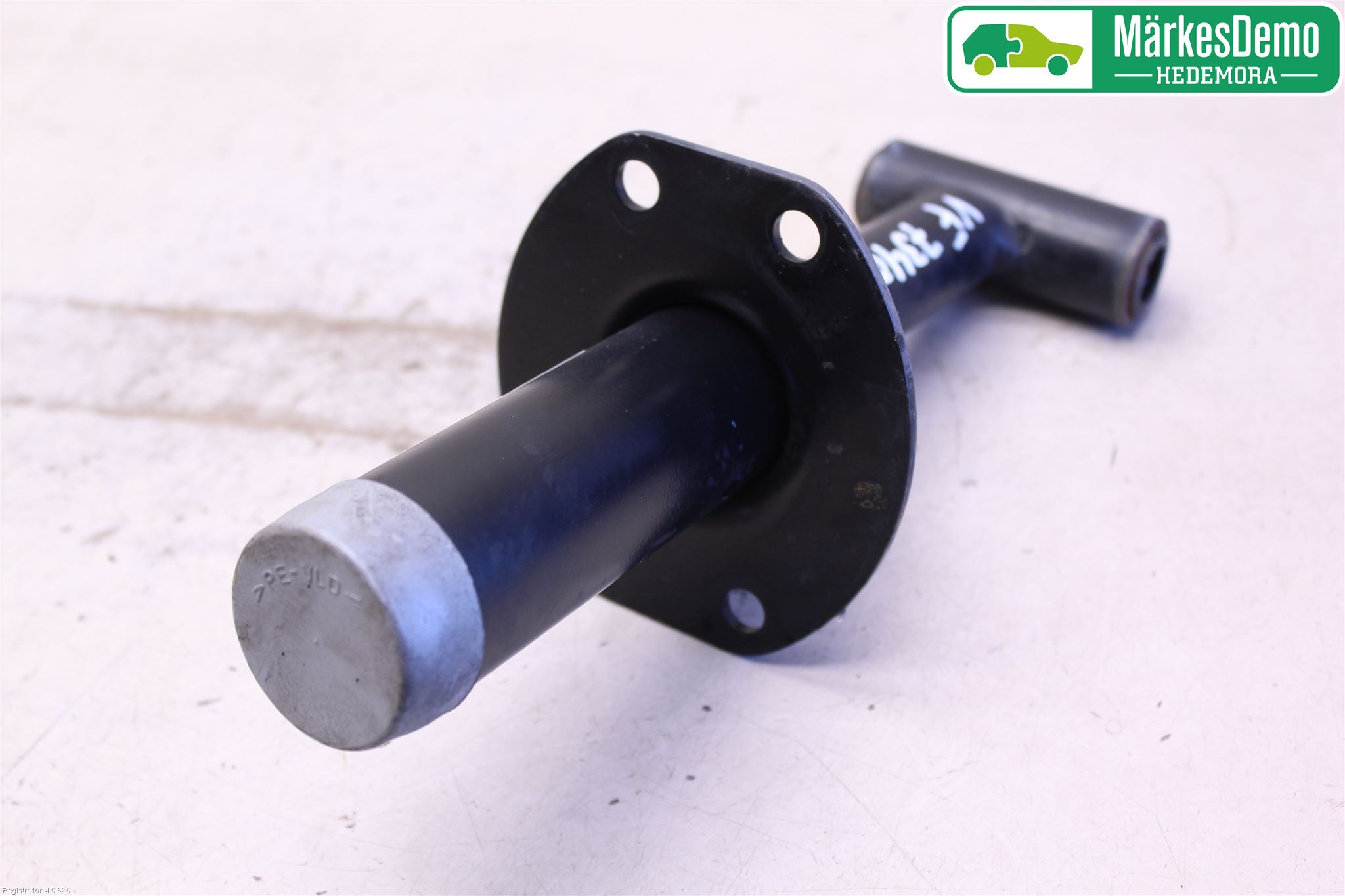 BMW Z3 E36/6    94-02 Stötfångarbärjärn Fram