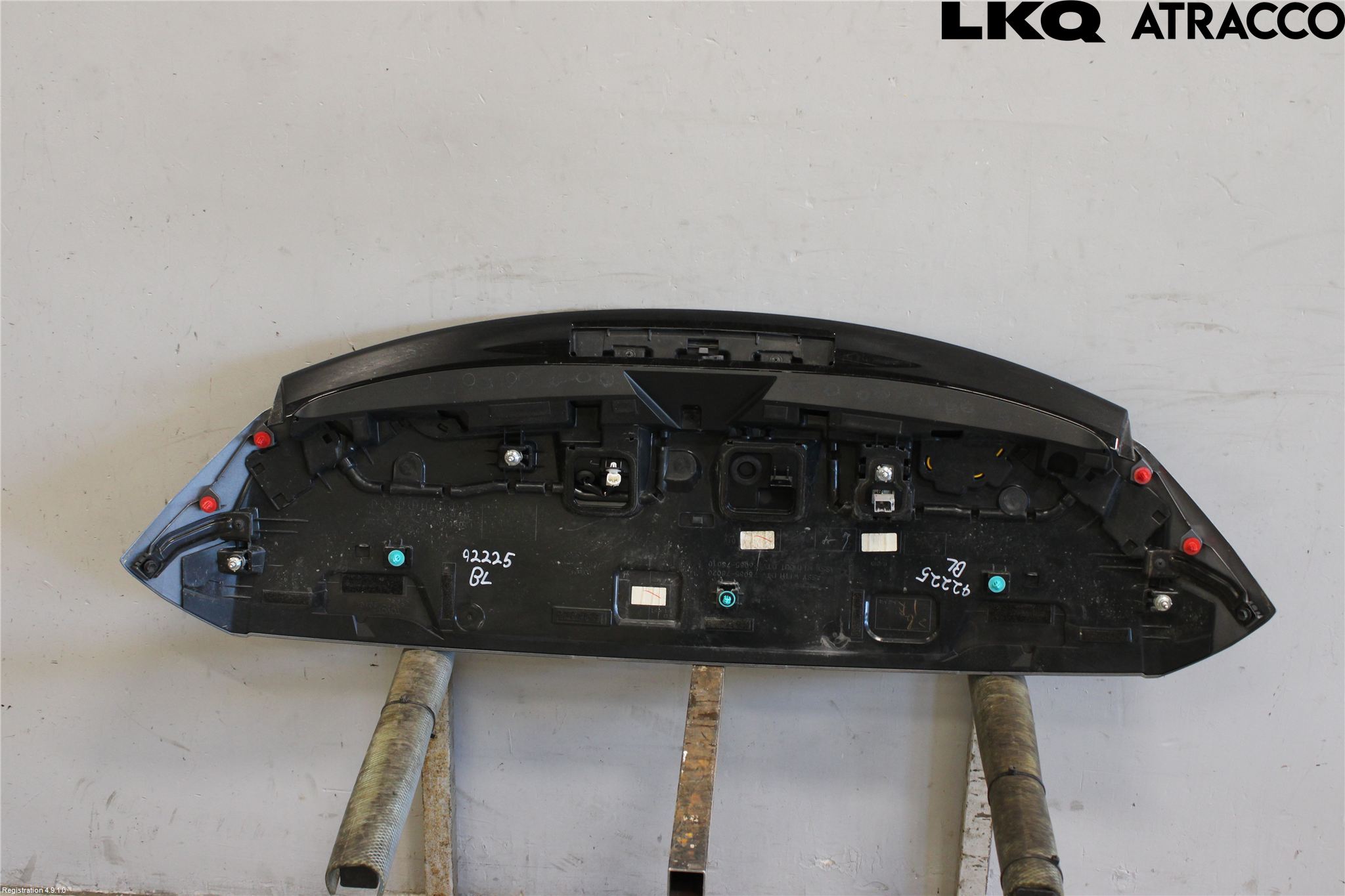Lexus NX 300h 15-21 Spoiler Baklucka