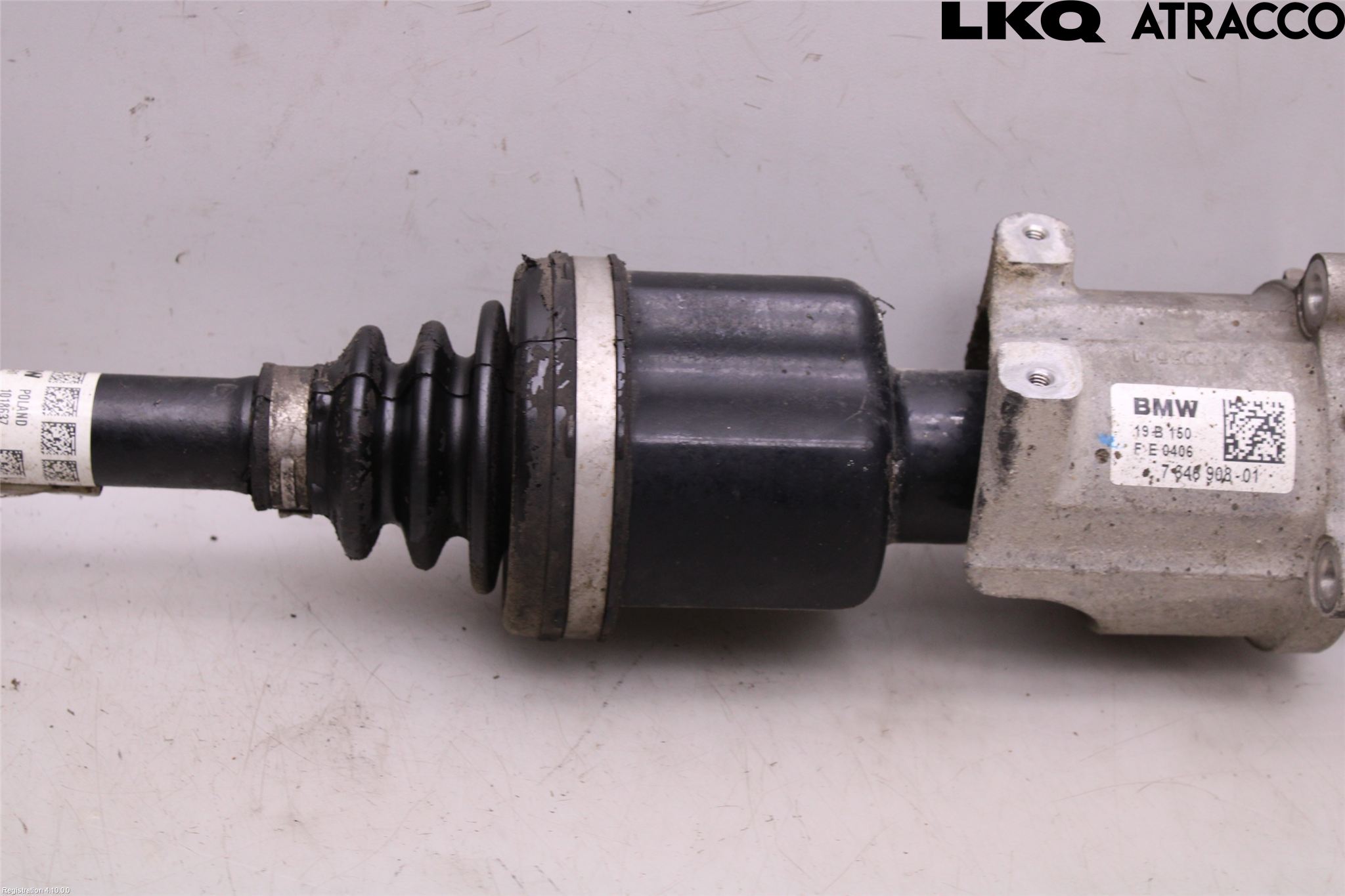 BMW X1 F48 15-22 Drivaxel Fram Höger