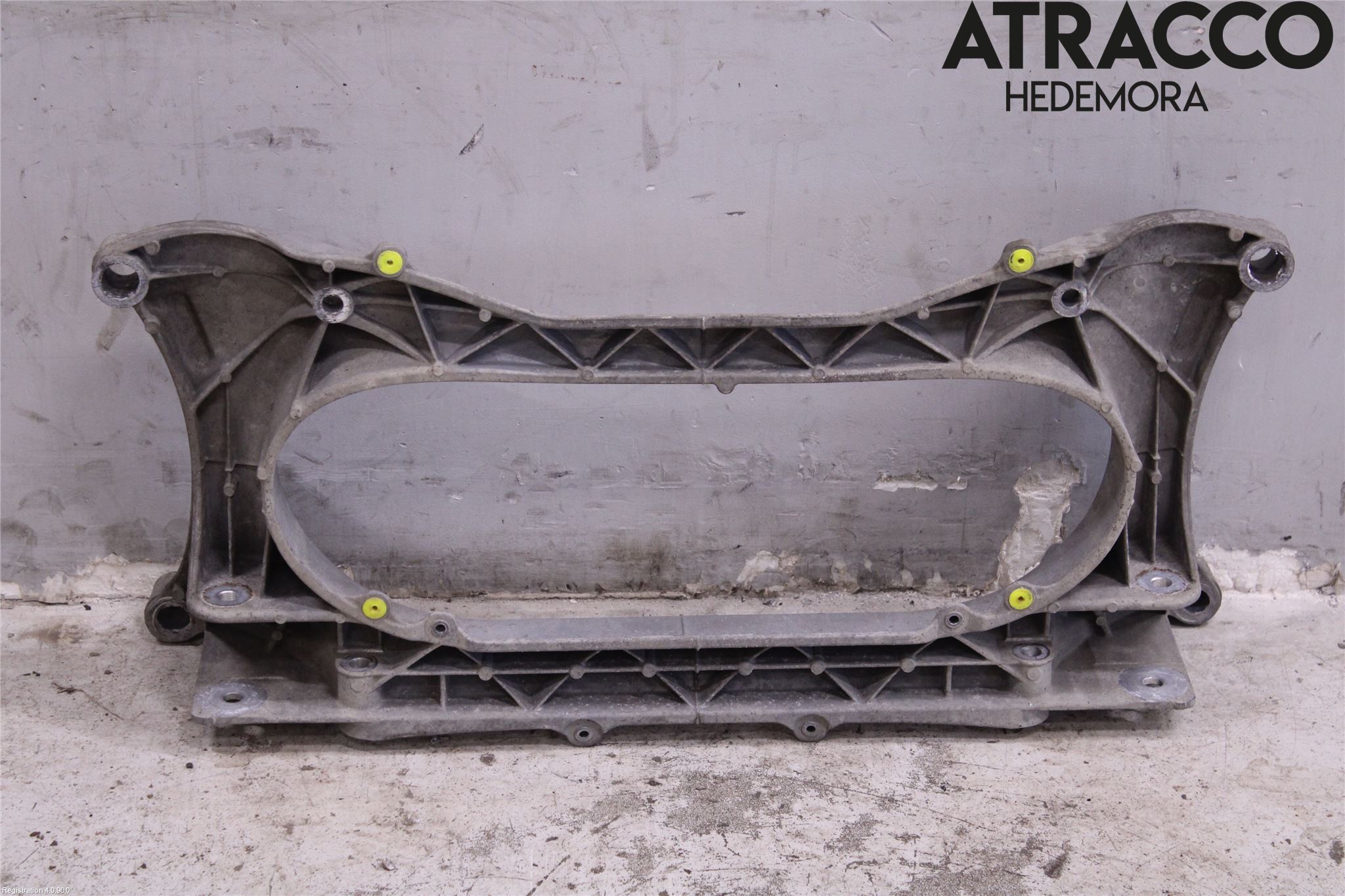 Lexus IS 250/350 14-20 Framvagnsbalk