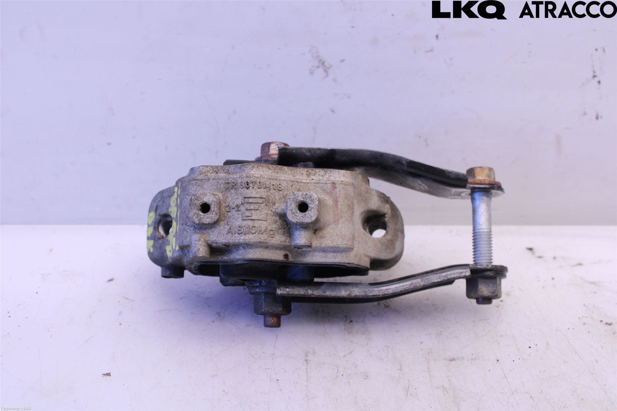 Volvo V70 14-16 Motorfäste