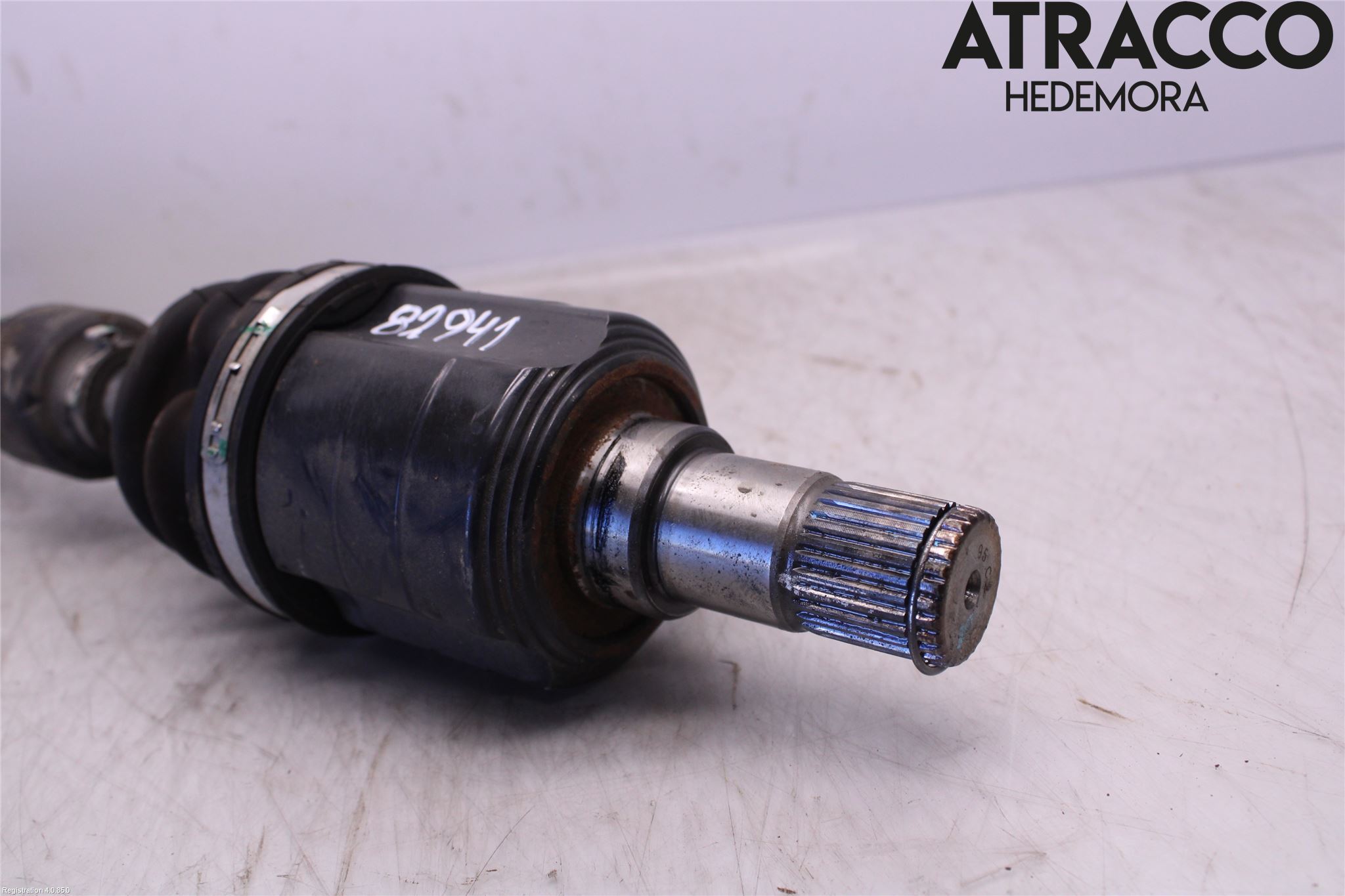 Kia OPTIMA 16-20 Drivaxel Fram Vänster