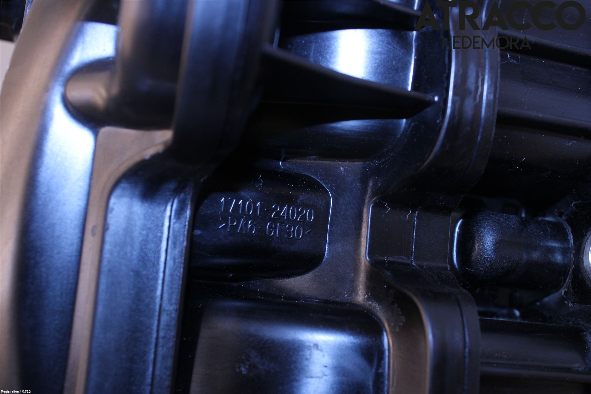 Lexus UX/300e 19- Grenrör Insug