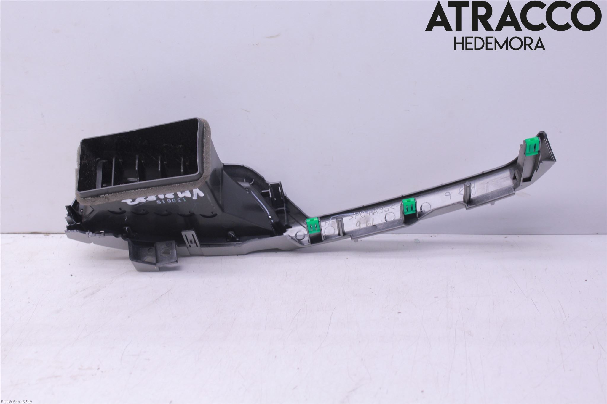 Isuzu D-MAX Defrosterkanal-Munstycke