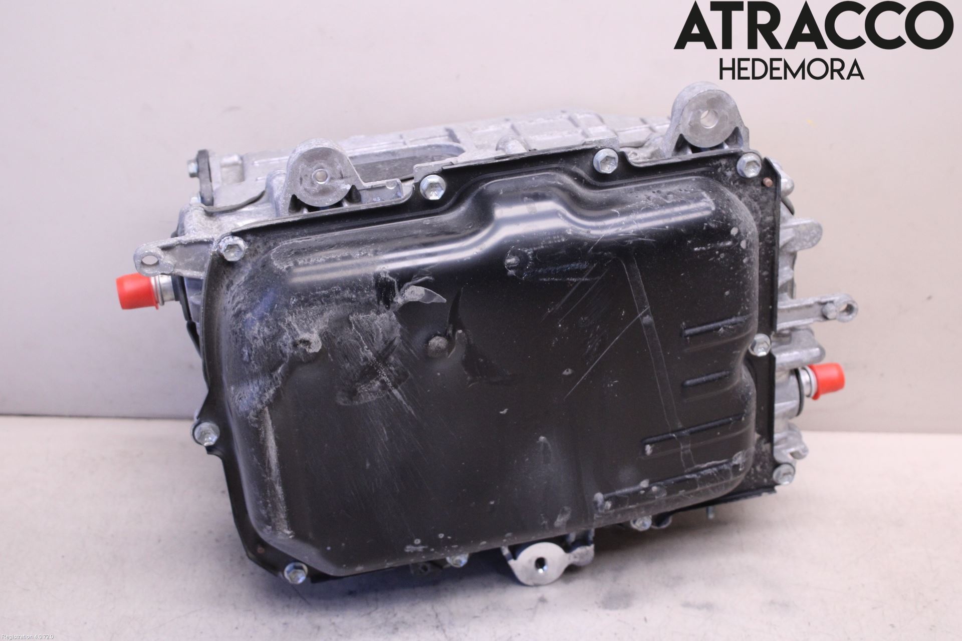 Toyota YARIS XP130 12-14 Hybridconverter