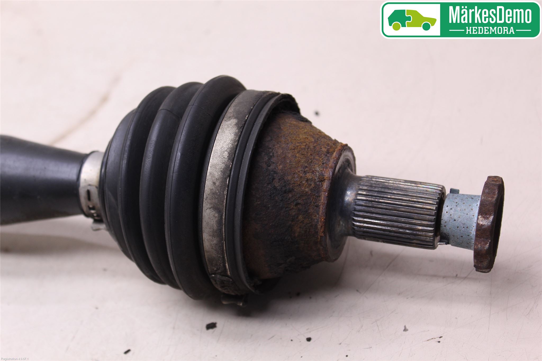 Seat IBIZA IV 08-16 Drivaxel Fram Höger