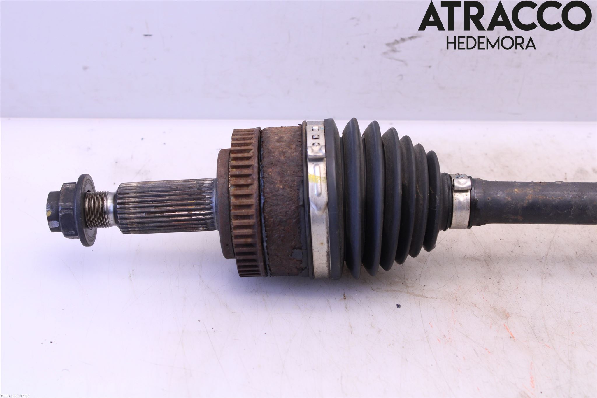 Kia SPORTAGE (SL) 11-15 Drivaxel Fram Vänster