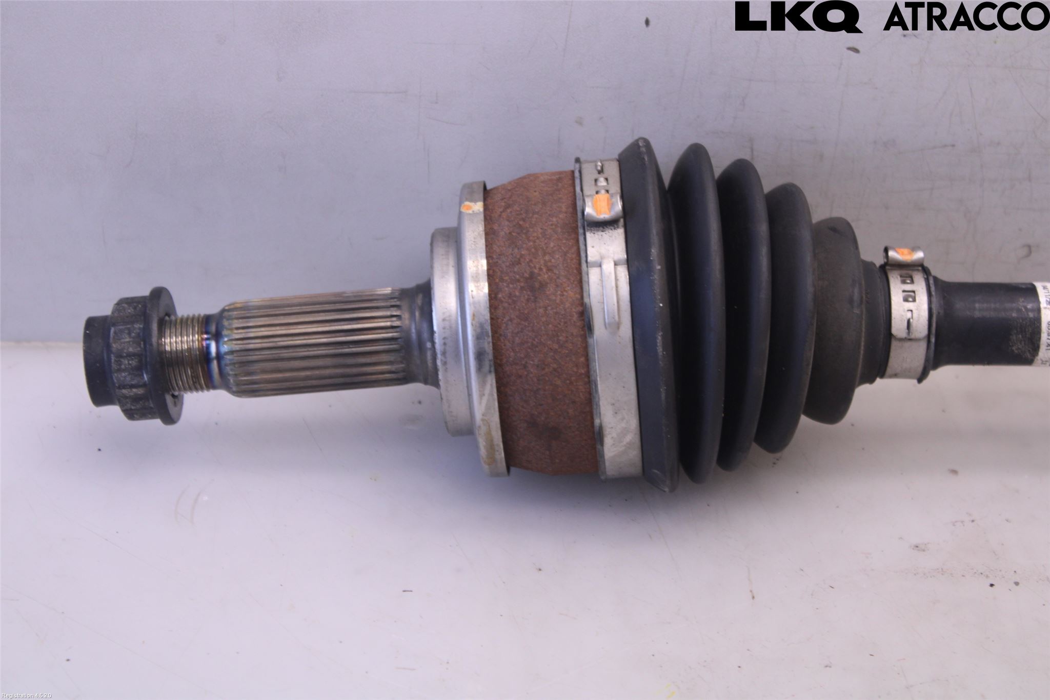 Toyota YARIS CROSS XP21 21- Drivaxel Fram Vänster