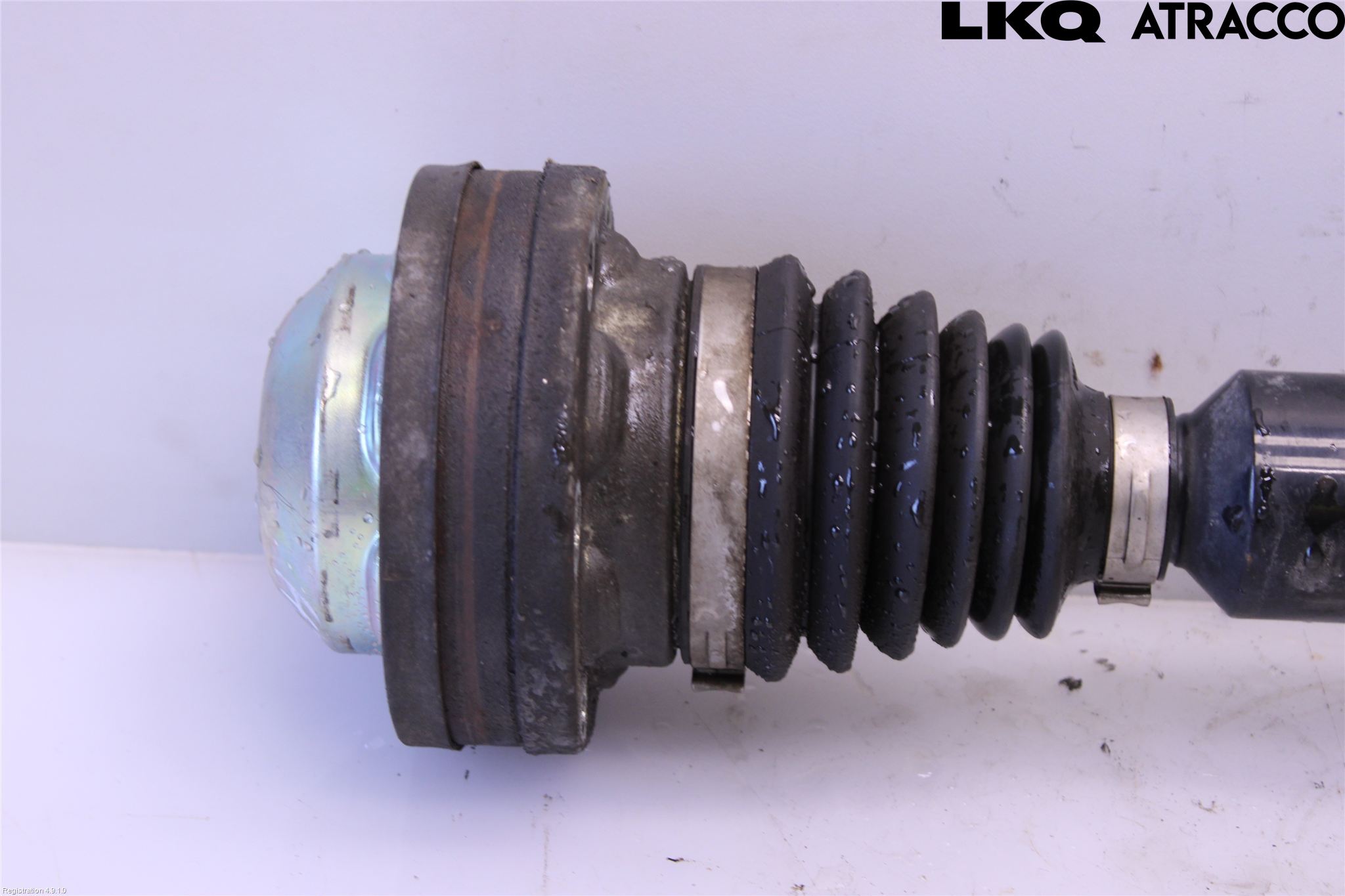 Volkswagen VW PASSAT 11-14 Drivaxel Fram Höger