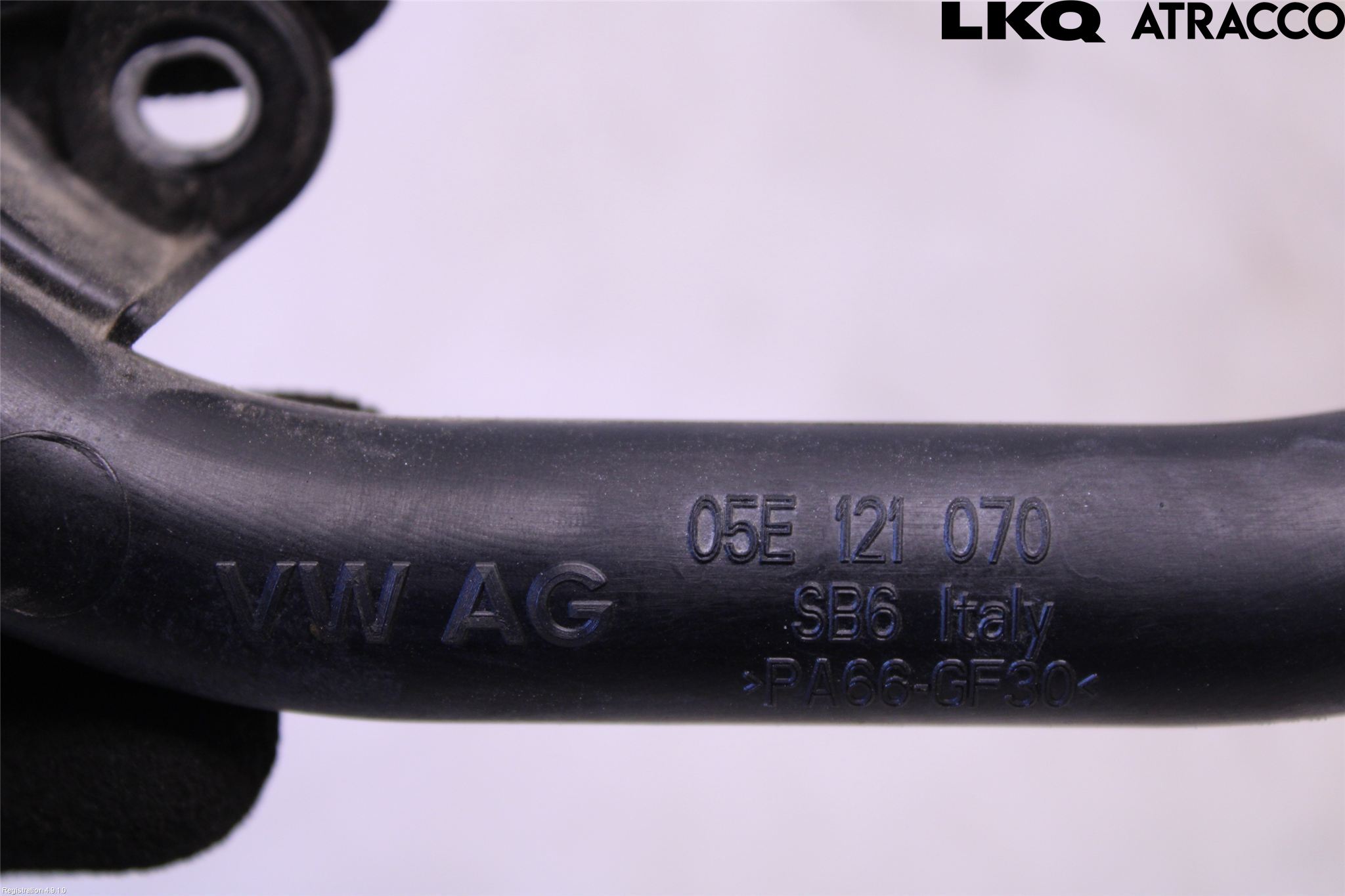 Audi A3/S3 8Y 21- Kylarslang Fördelningsrör