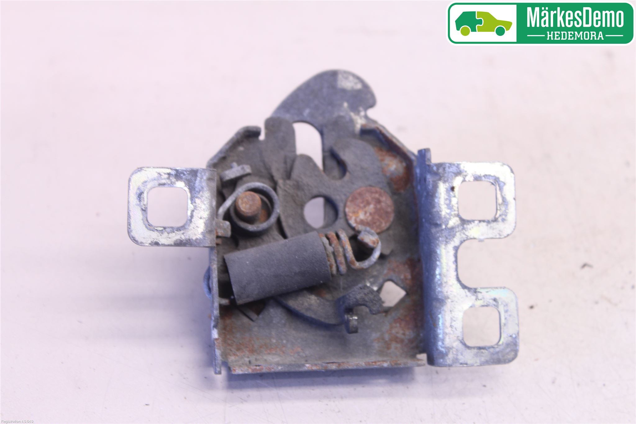 Peugeot BIPPER Huvlås