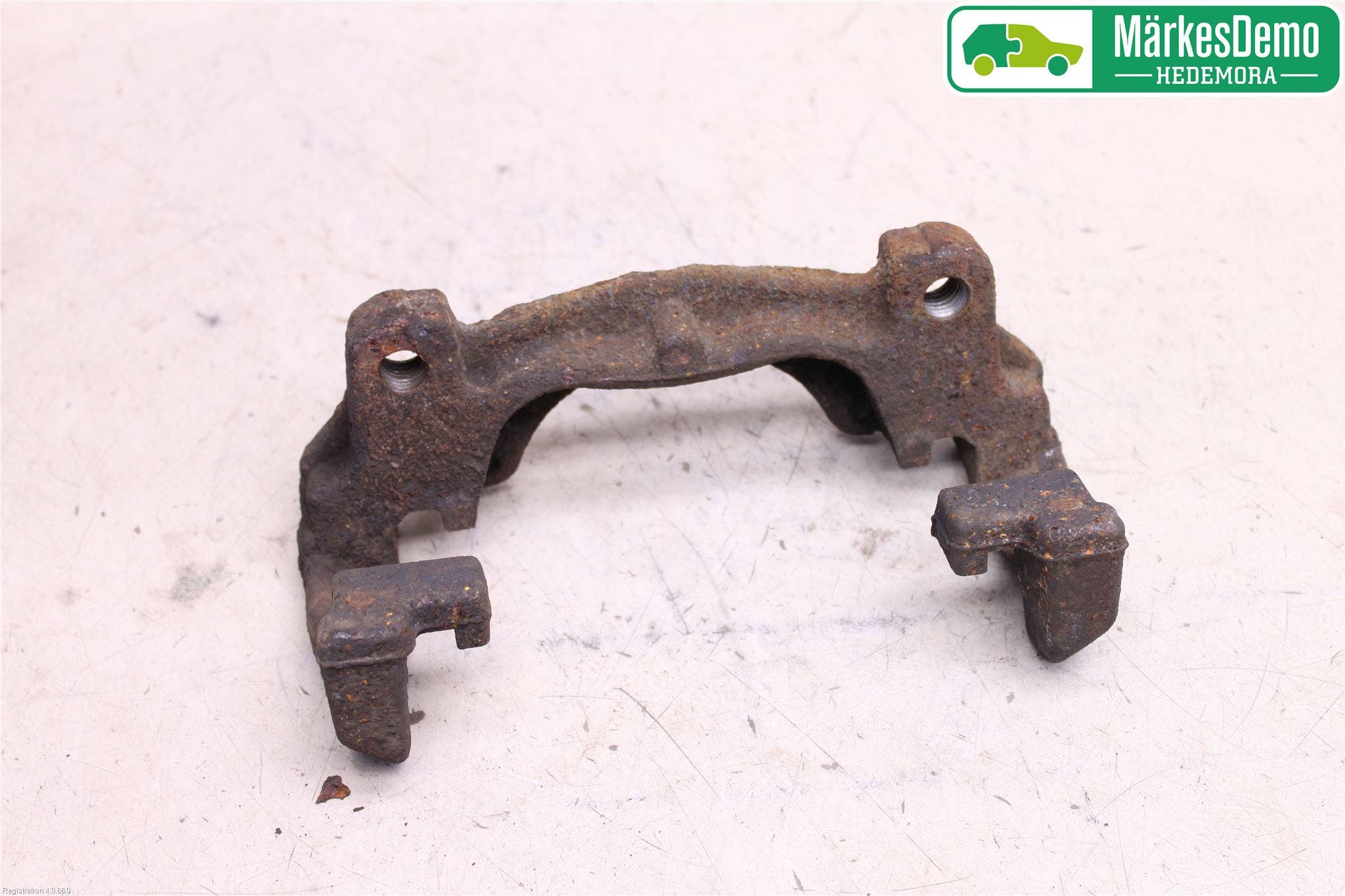 Ford MONDEO 07-15 Bromsokshållare