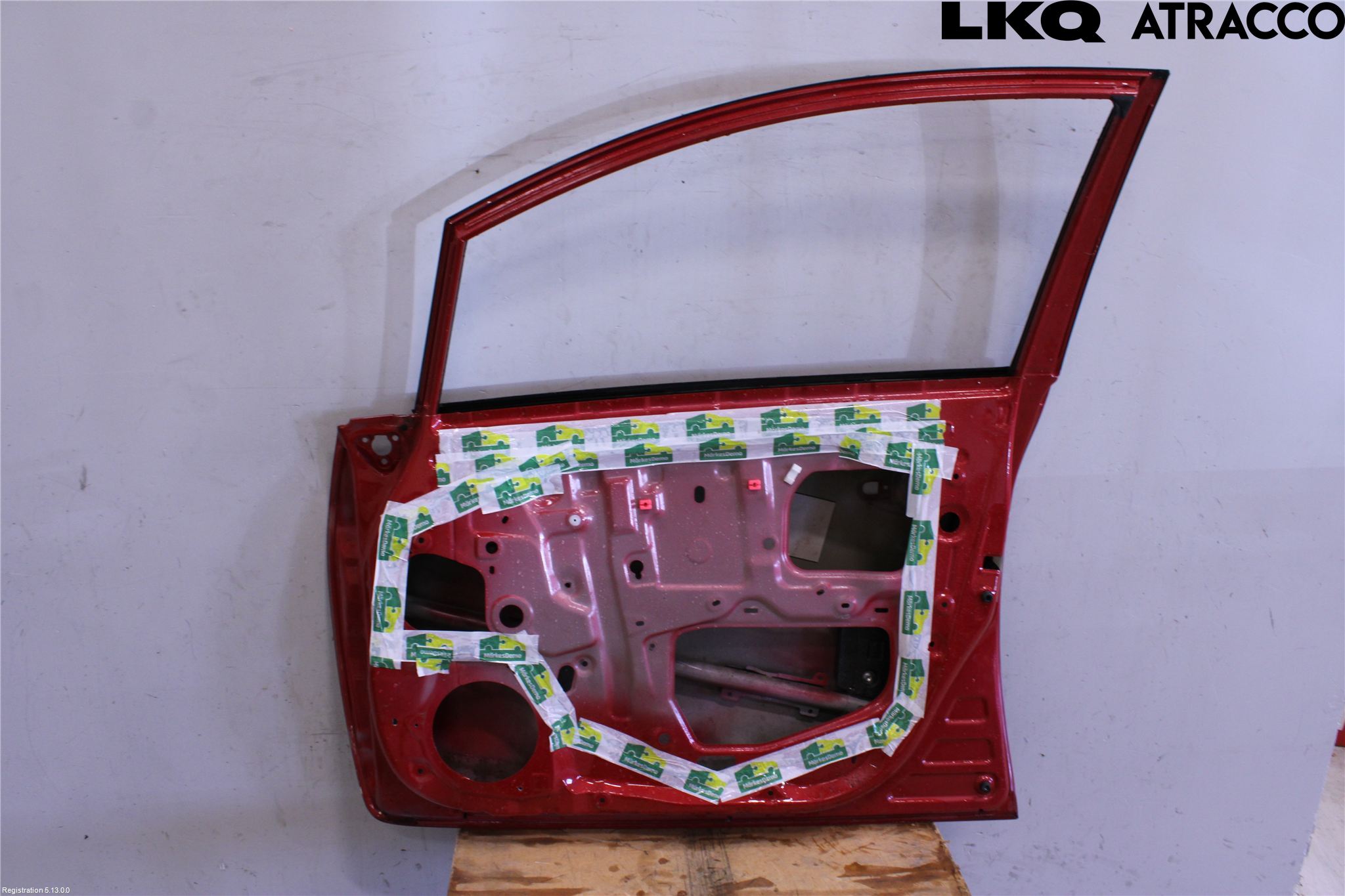 Toyota AURIS 10-12 Dörr Fram Höger