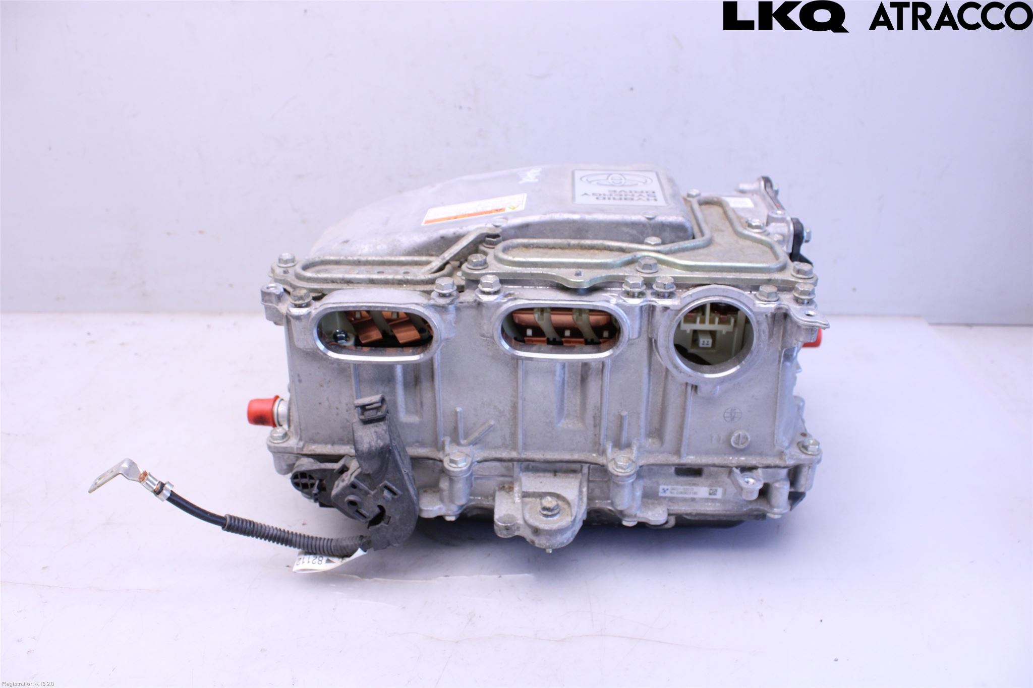 Toyota YARIS XP130 15-20 Hybridconverter
