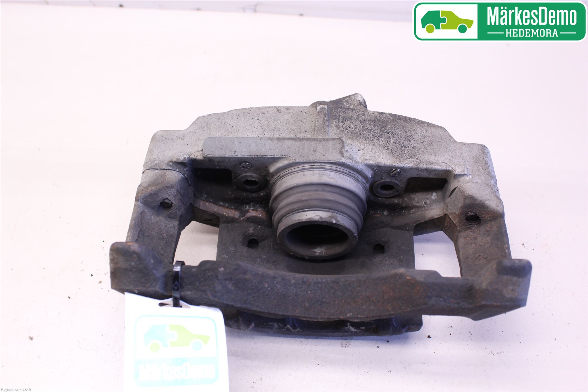 Volvo V70 08-13 Bromsok Fram Höger