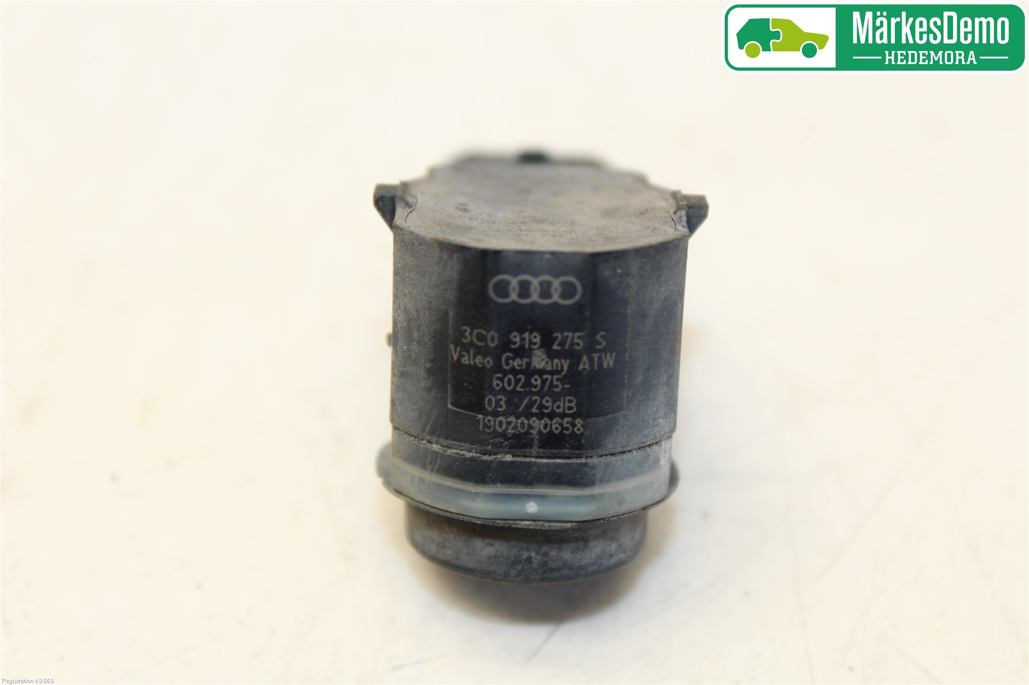 Skoda OCTAVIA (1Z) 05-13 Parkeringshjälp Frontsensor