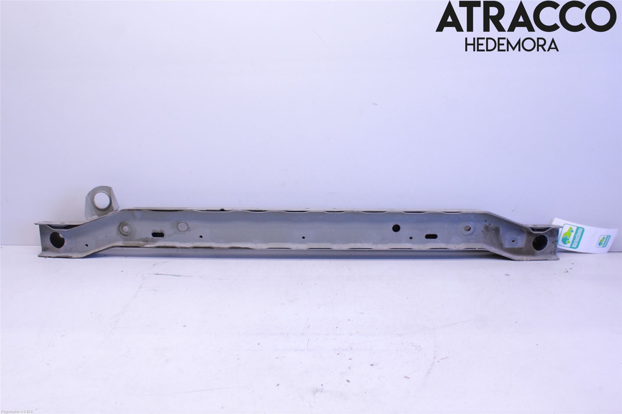 Nissan PULSAR Kylarfäste-Ram-Balk