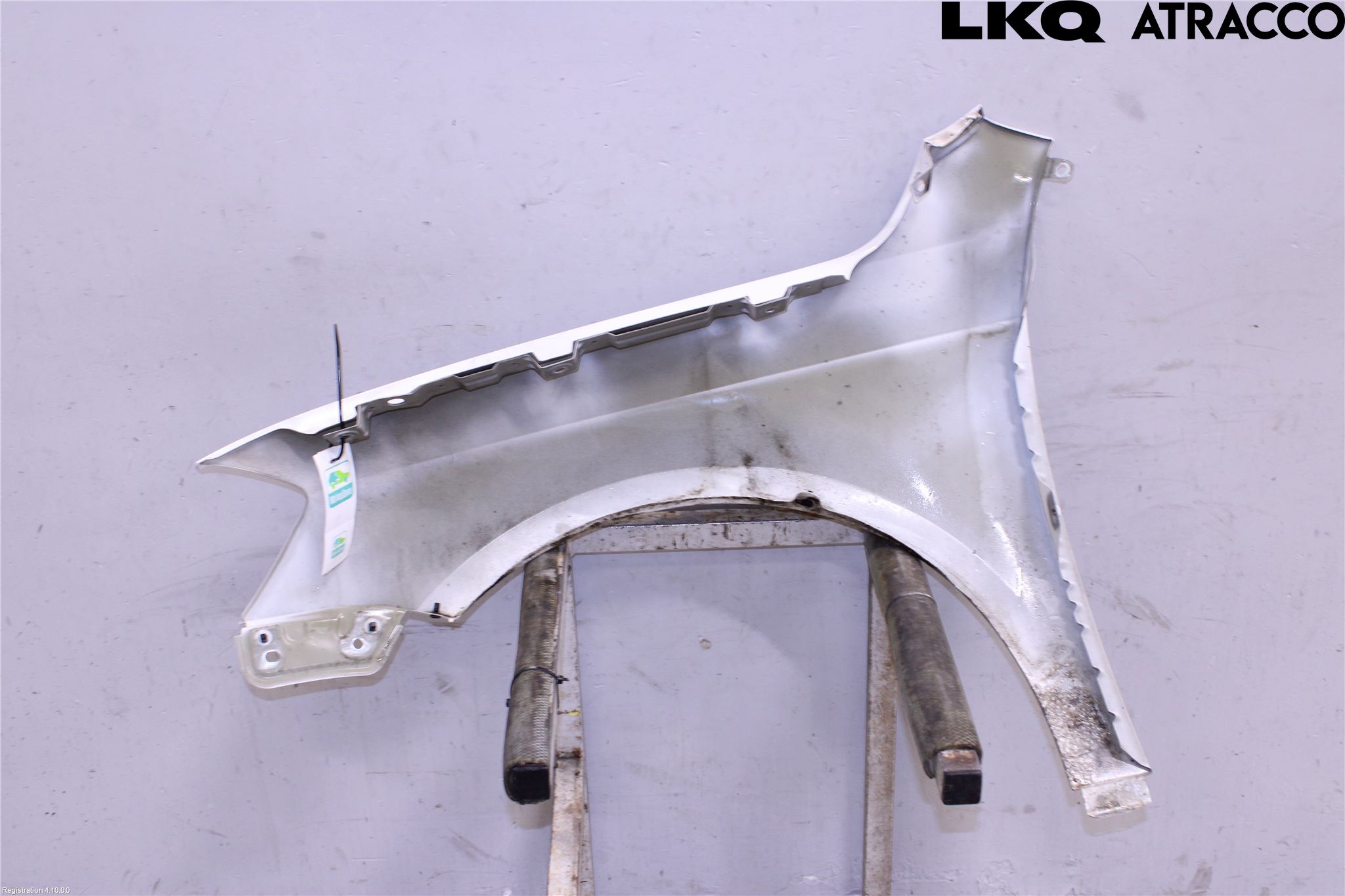 Volkswagen VW PASSAT 11-14 Skärm Fram Höger