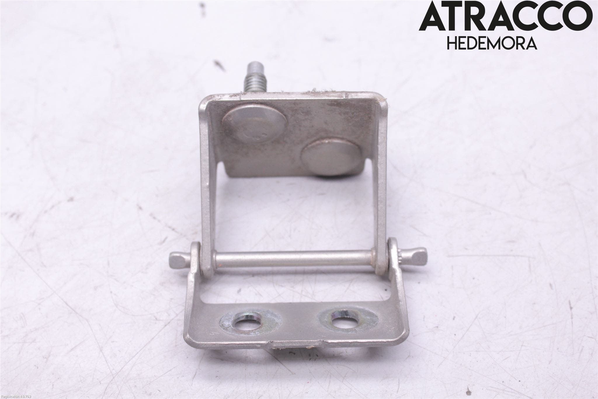 Ford FOCUS 15-18 Bakluckegångjärn Hö