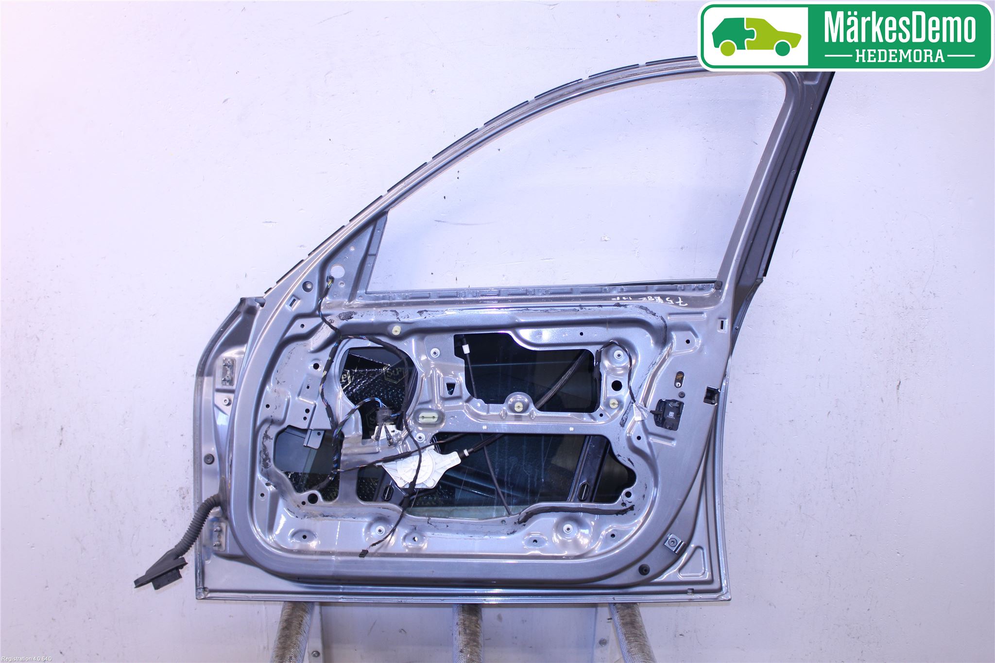 BMW 3 E90/91 SED/TOU 05-12 Dörr Fram Höger