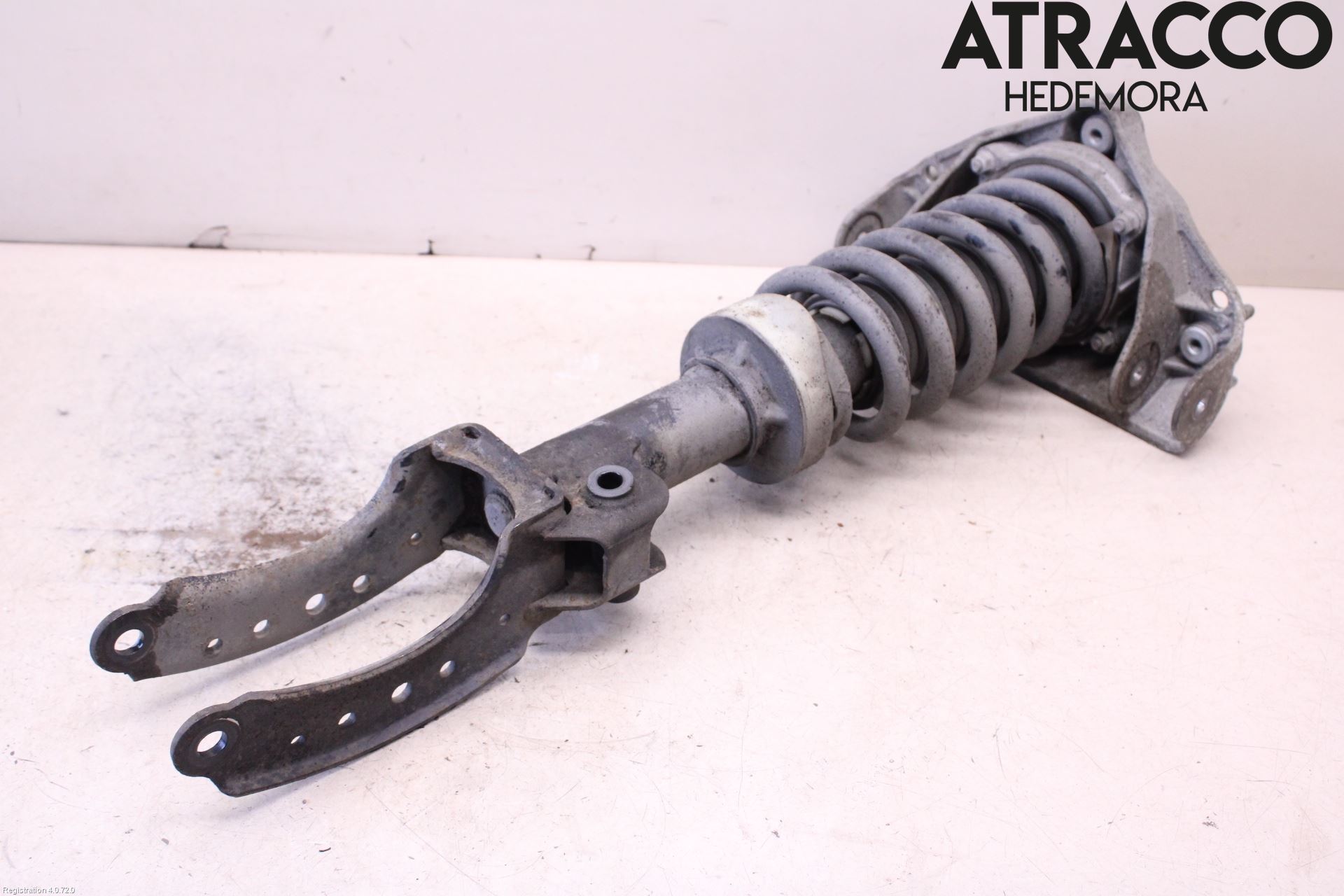 Audi Q7/SQ7 Fjäderben Fram Höger