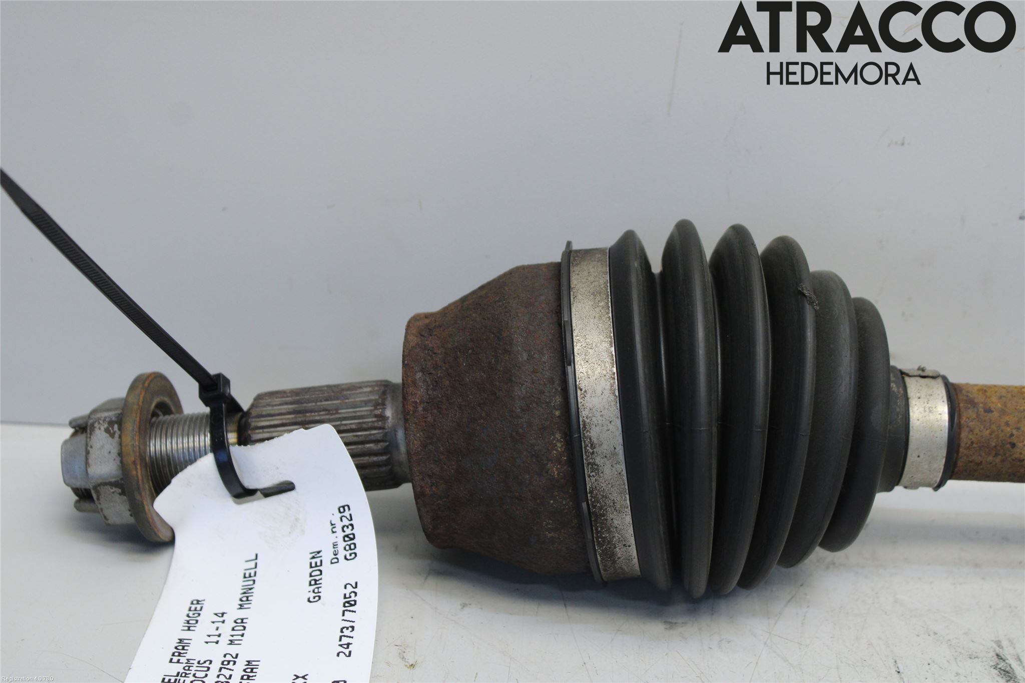 Ford FOCUS 11-14 Drivaxel Fram Höger