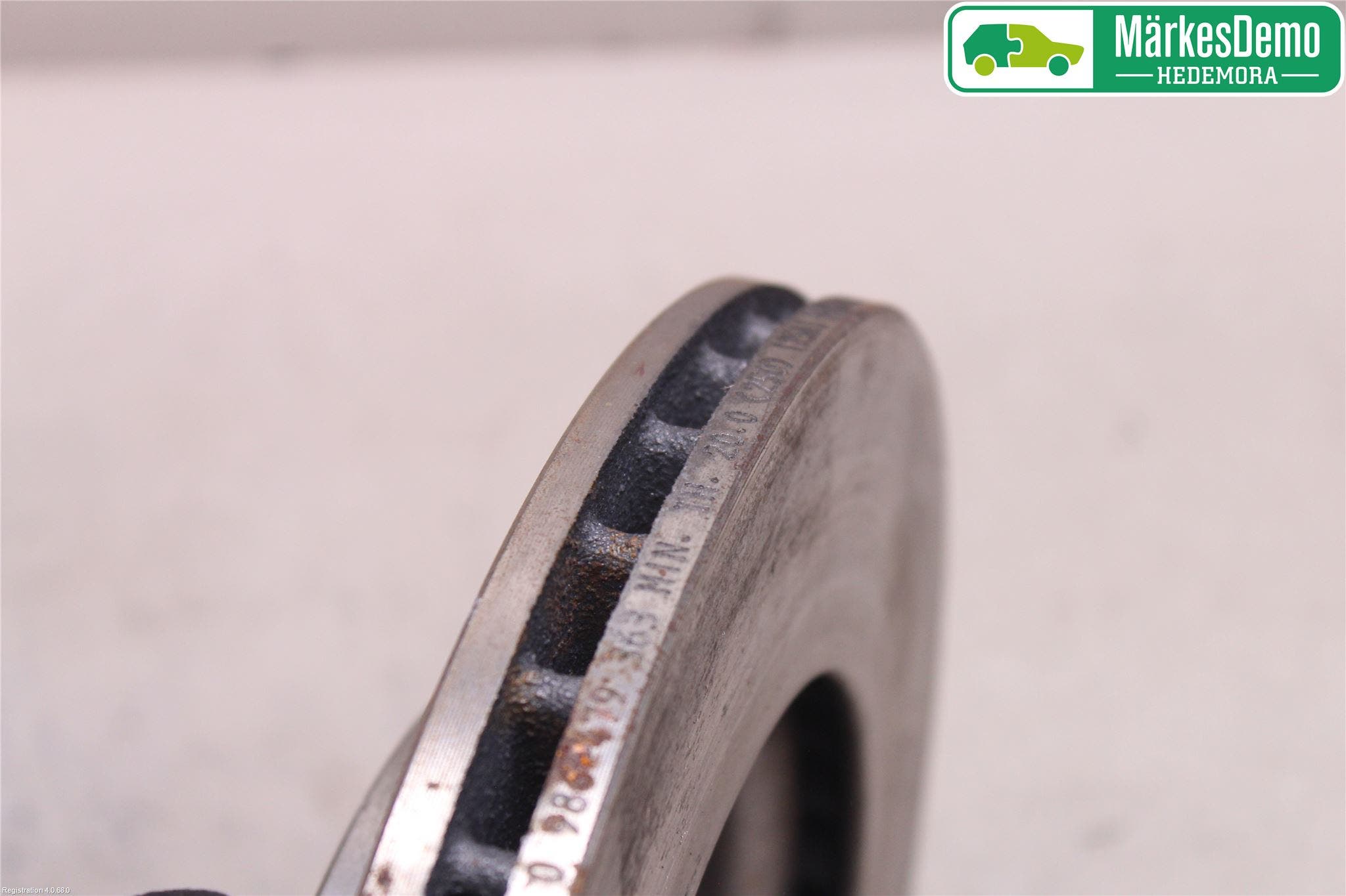 Toyota YARIS XP90 06-11 Bromsskiva Fram