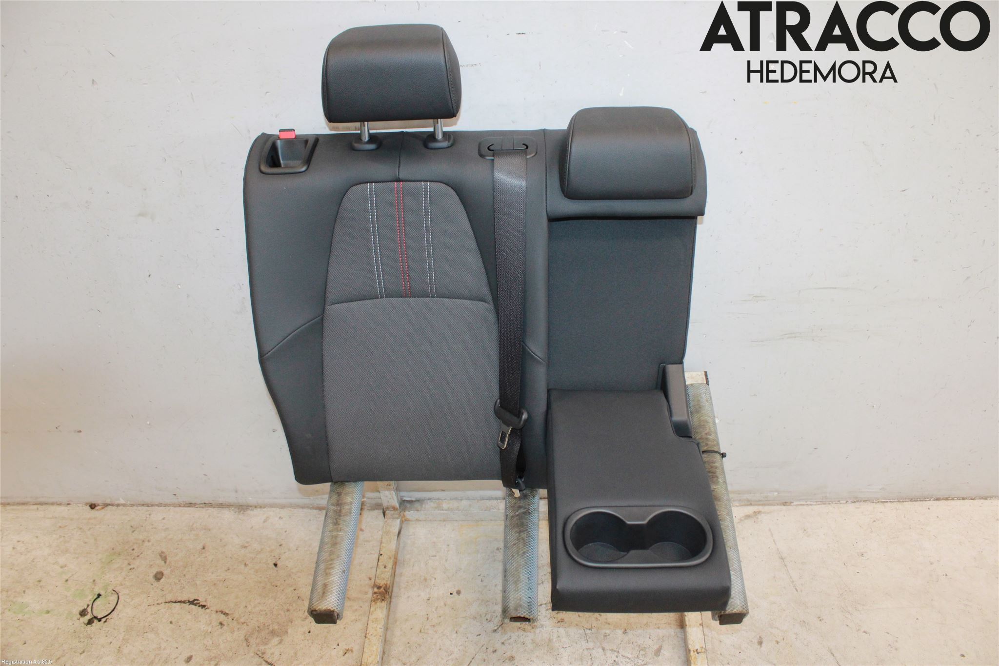 Toyota COROLLA 19- Inredning Ryggdyna Bak