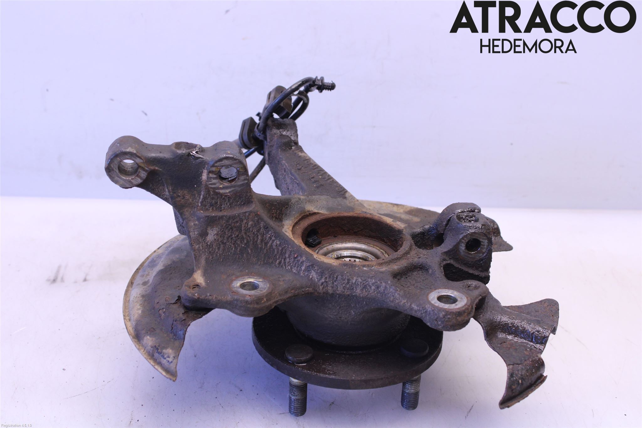Ford FIESTA 13-17 Styrspindel Lagerhus Hö