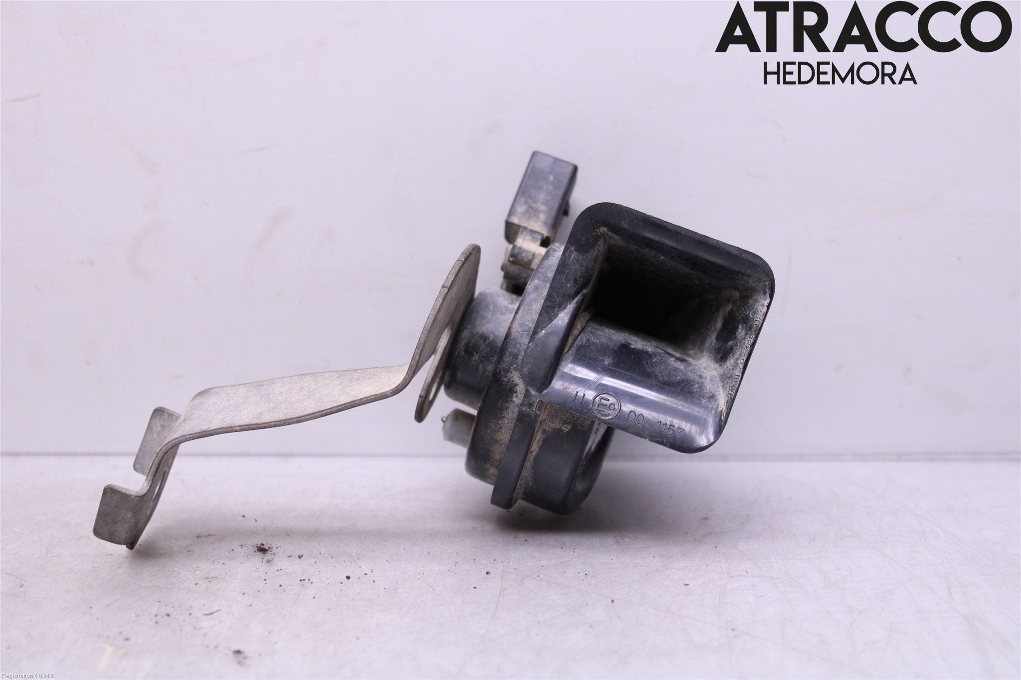 Volkswagen VW CADDY 04-10 Signalhorn