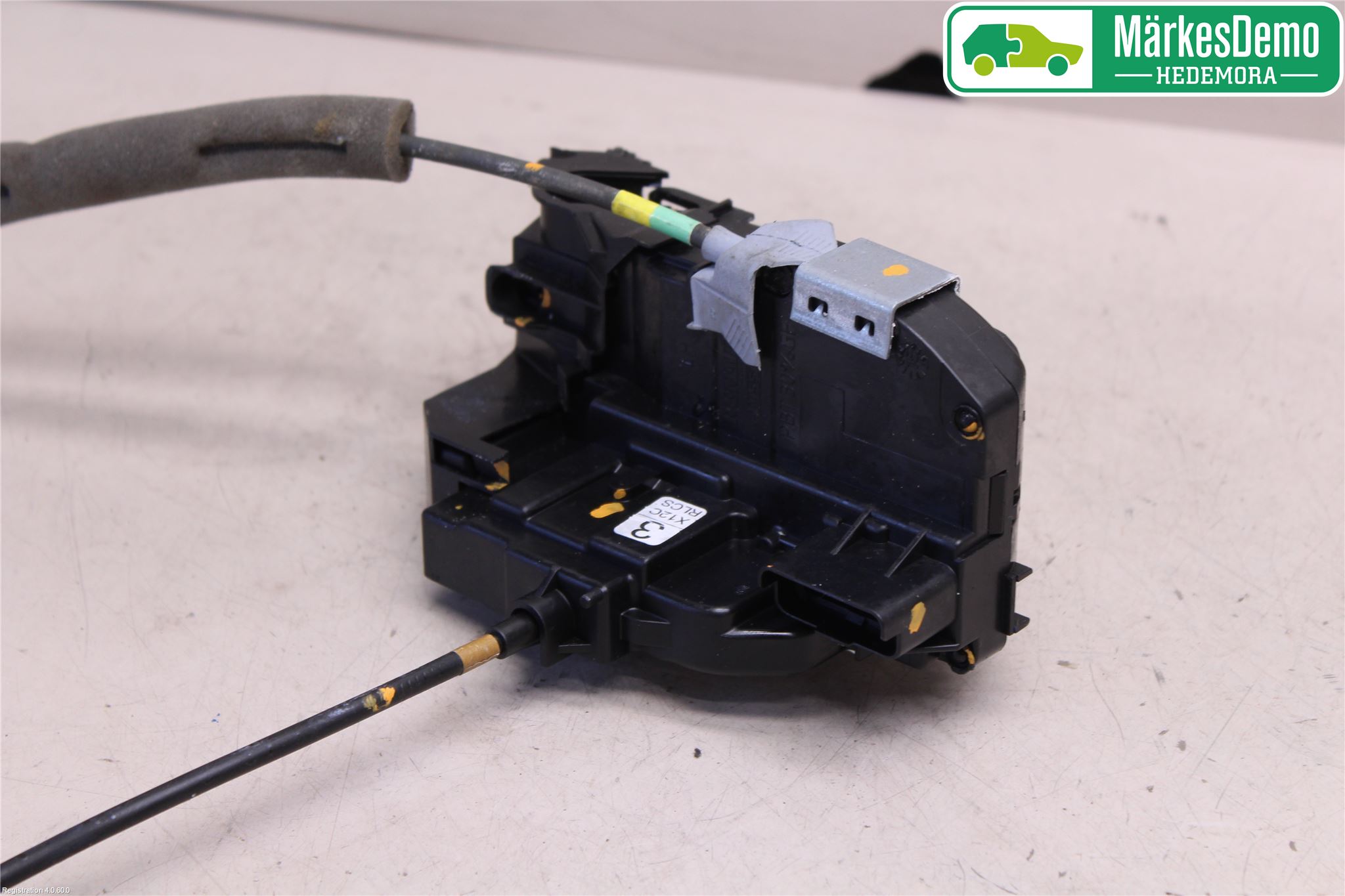 Nissan JUKE 14-19 Låskista-Dörrlås