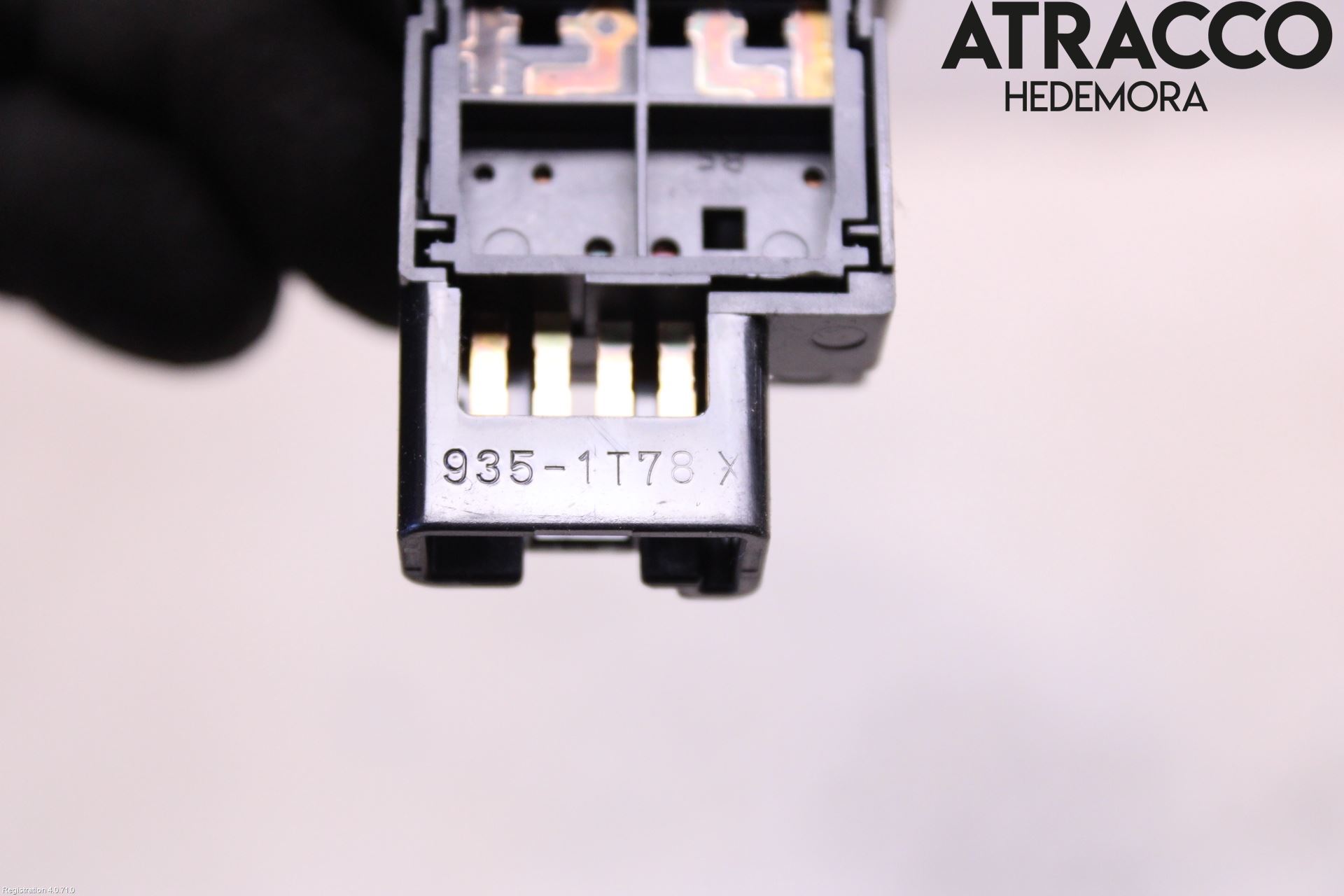 Lexus IS 220d/250/350 06-13 Strömställare Strålkastartork