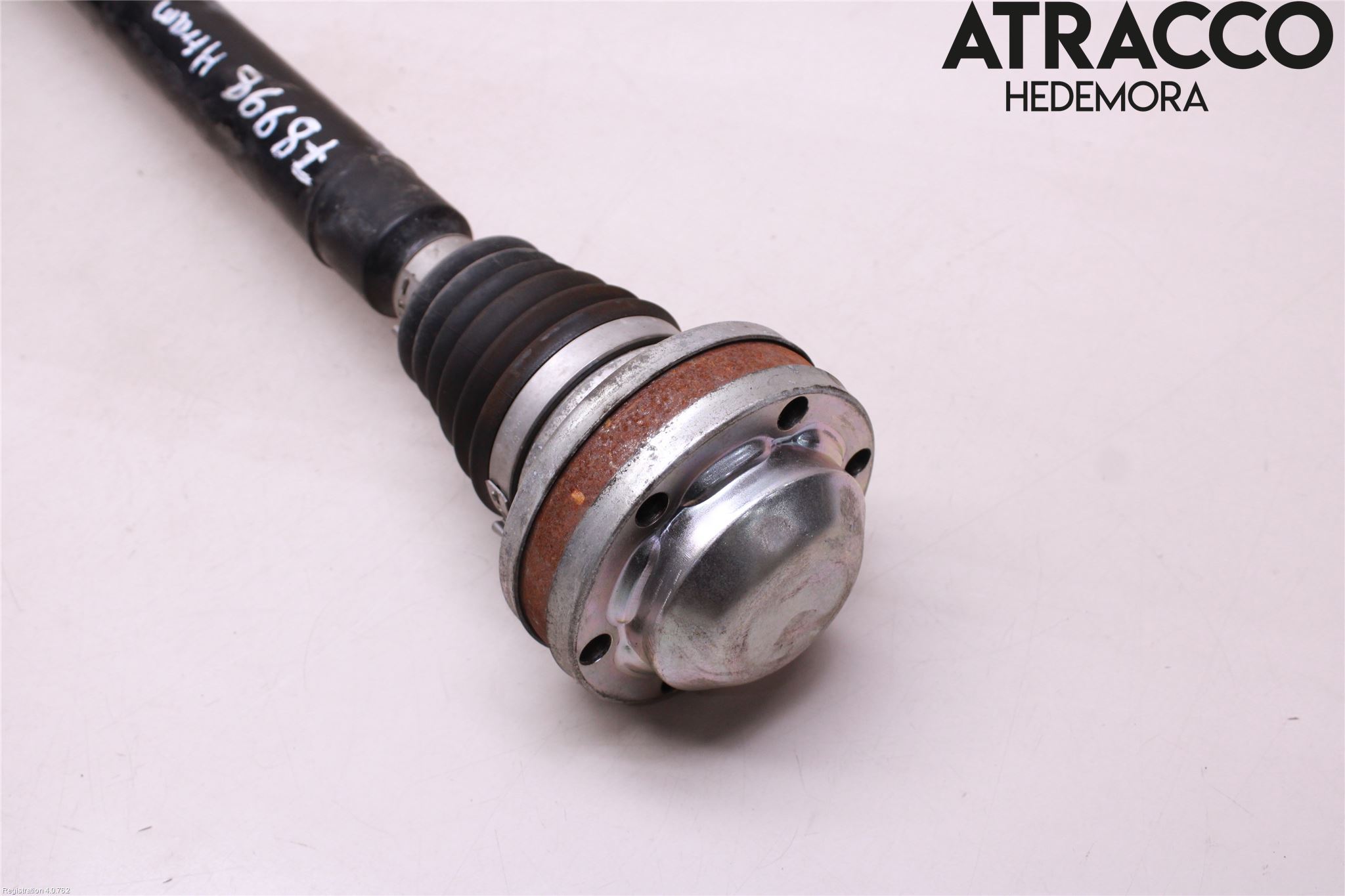 Volkswagen VW PASSAT 15-19 Drivaxel Fram Höger