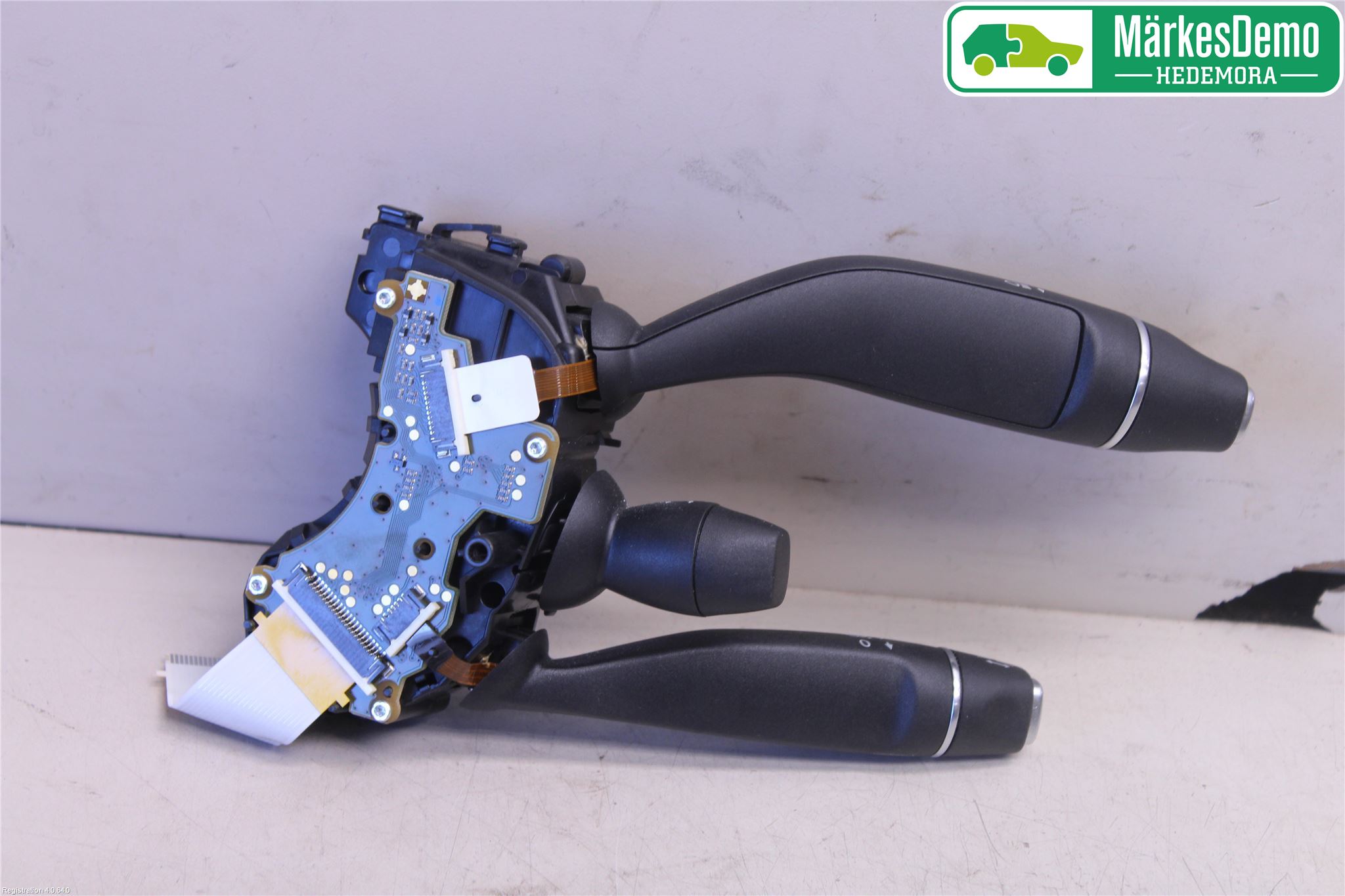 Mercedes-Benz MB E-KLASS (W212) 09-16 Spakcentral