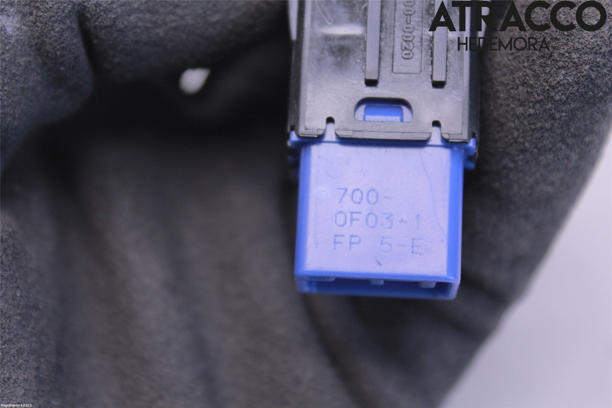 Toyota RAV4 19- Strömställare Tanklucka