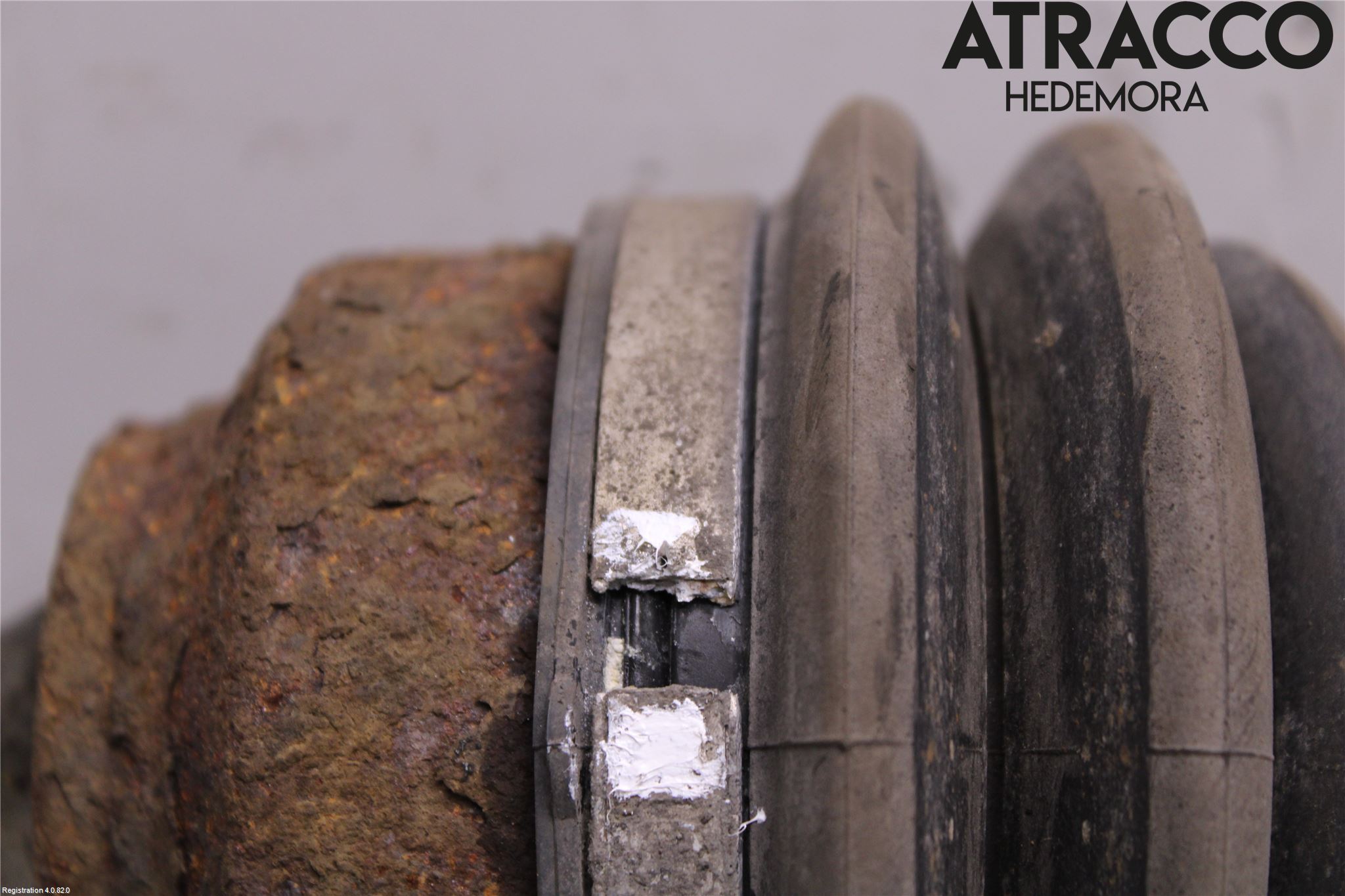 Peugeot 308 08-13 Drivaxel Fram Vänster