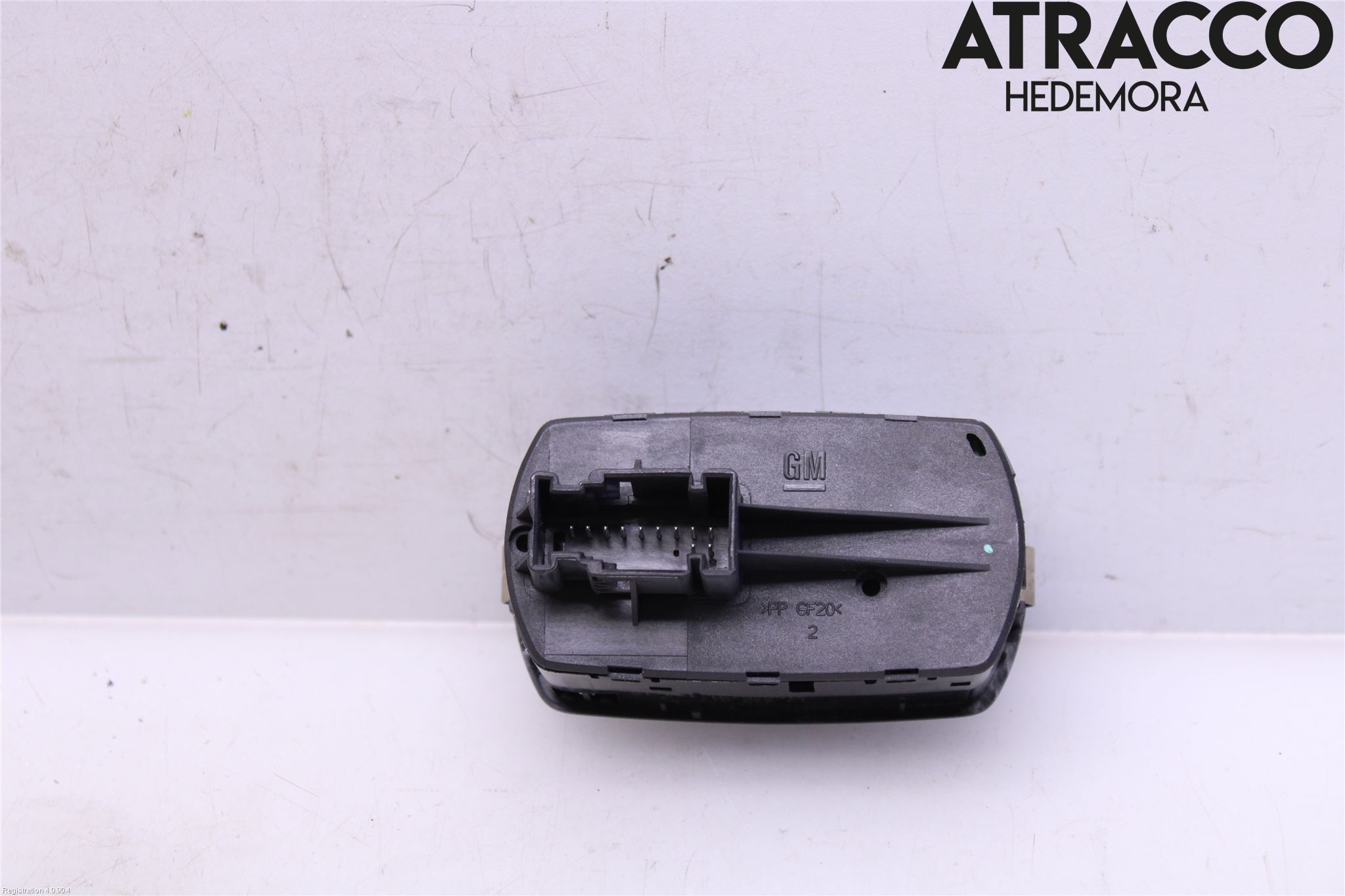 Opel CORSA E 15-19 Strömställare Elhiss