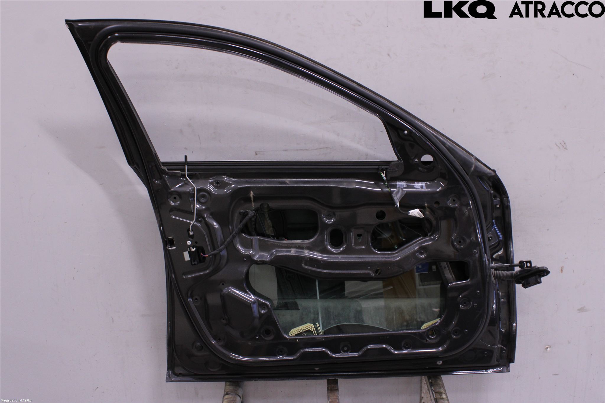 BMW 5 F10/F11/F18 09-17 Dörr Fram Vänster