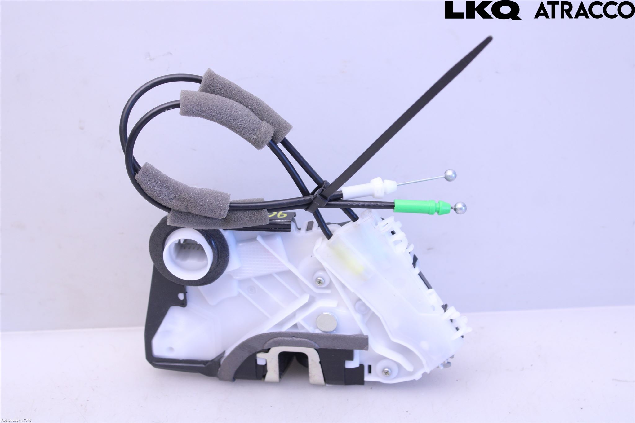 Toyota YARIS XP21 20- Låskista-Dörrlås