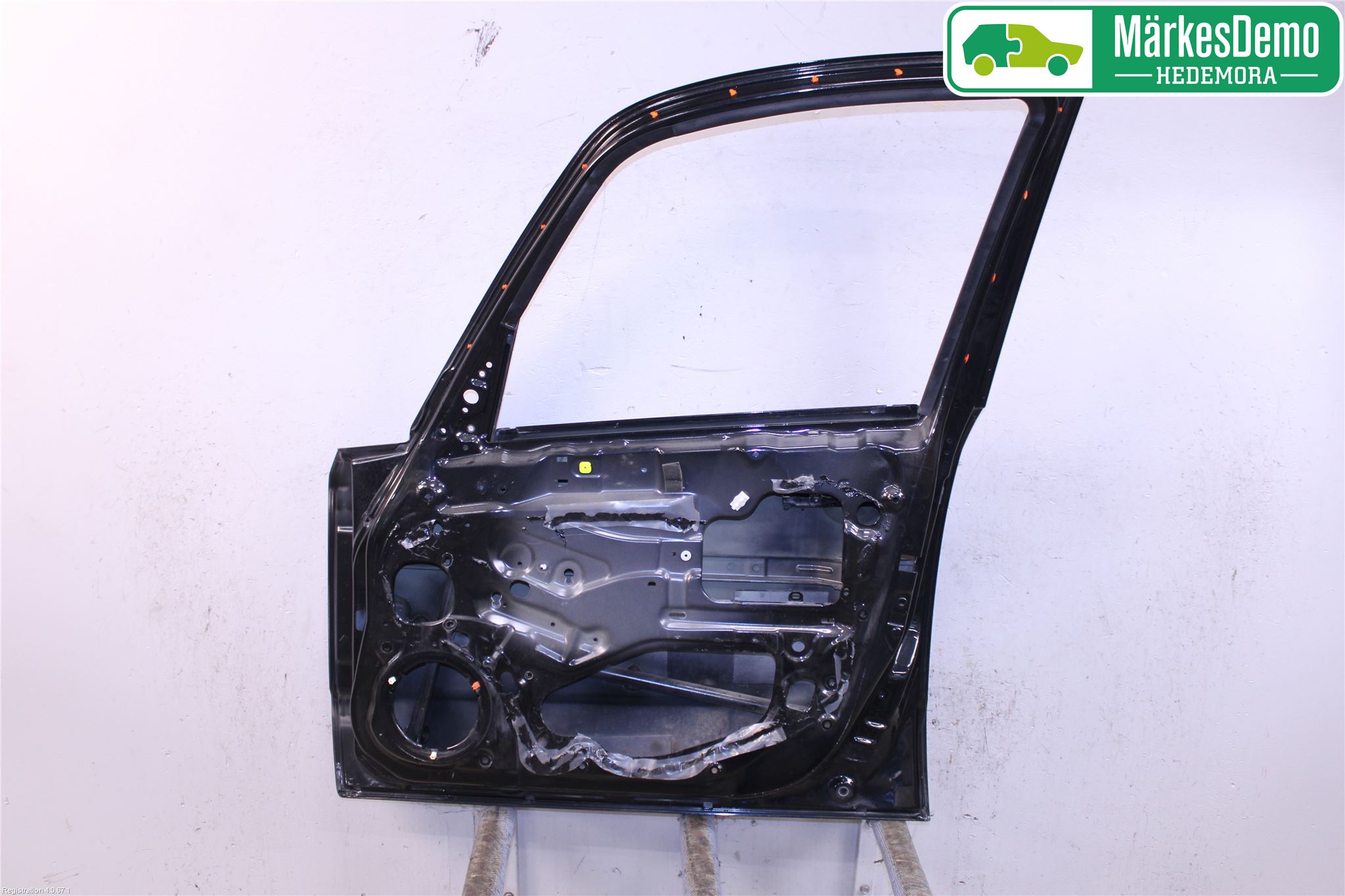 Suzuki SX4 06-09 Dörr Fram Höger