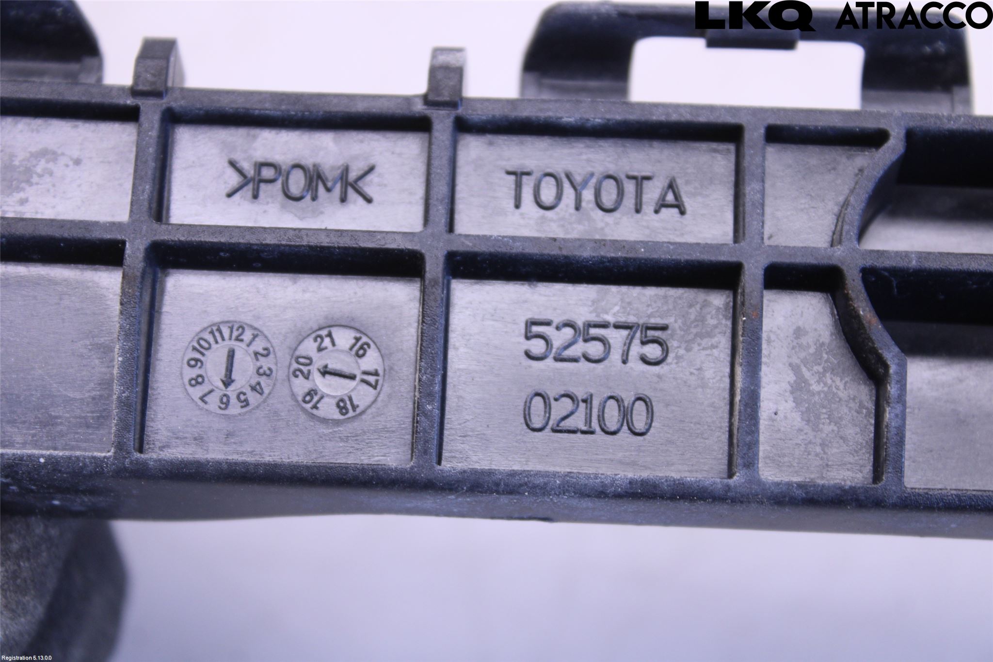 Toyota AURIS 13-19 Stötfångarfäste Bak Hö