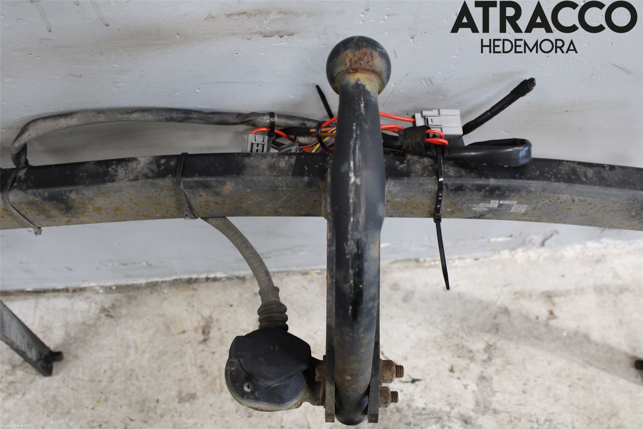 Ford C-MAX II  11-14 Dragkrok